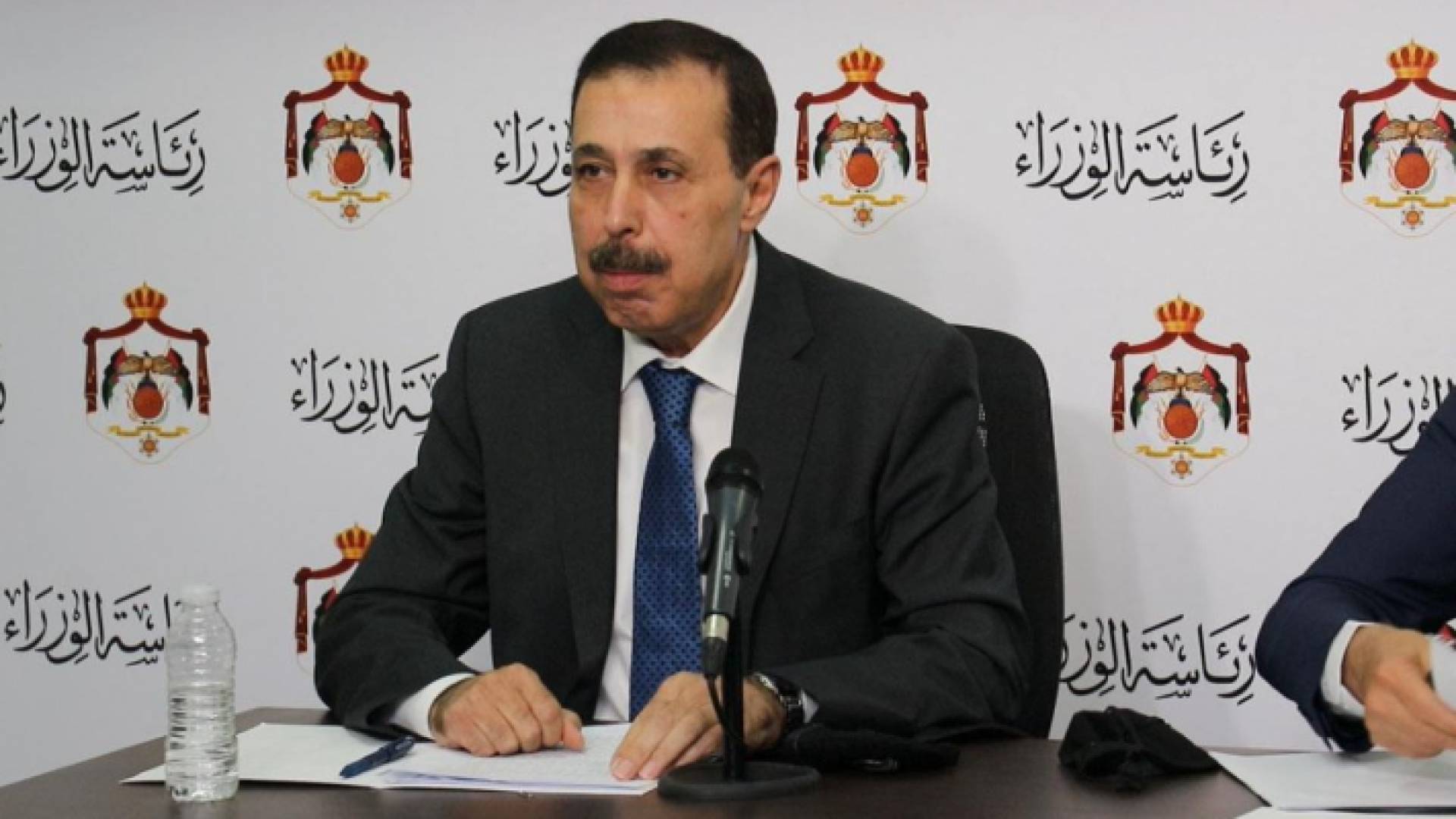 وزير التربية والتعليم الدكتور تيسير النعيمي