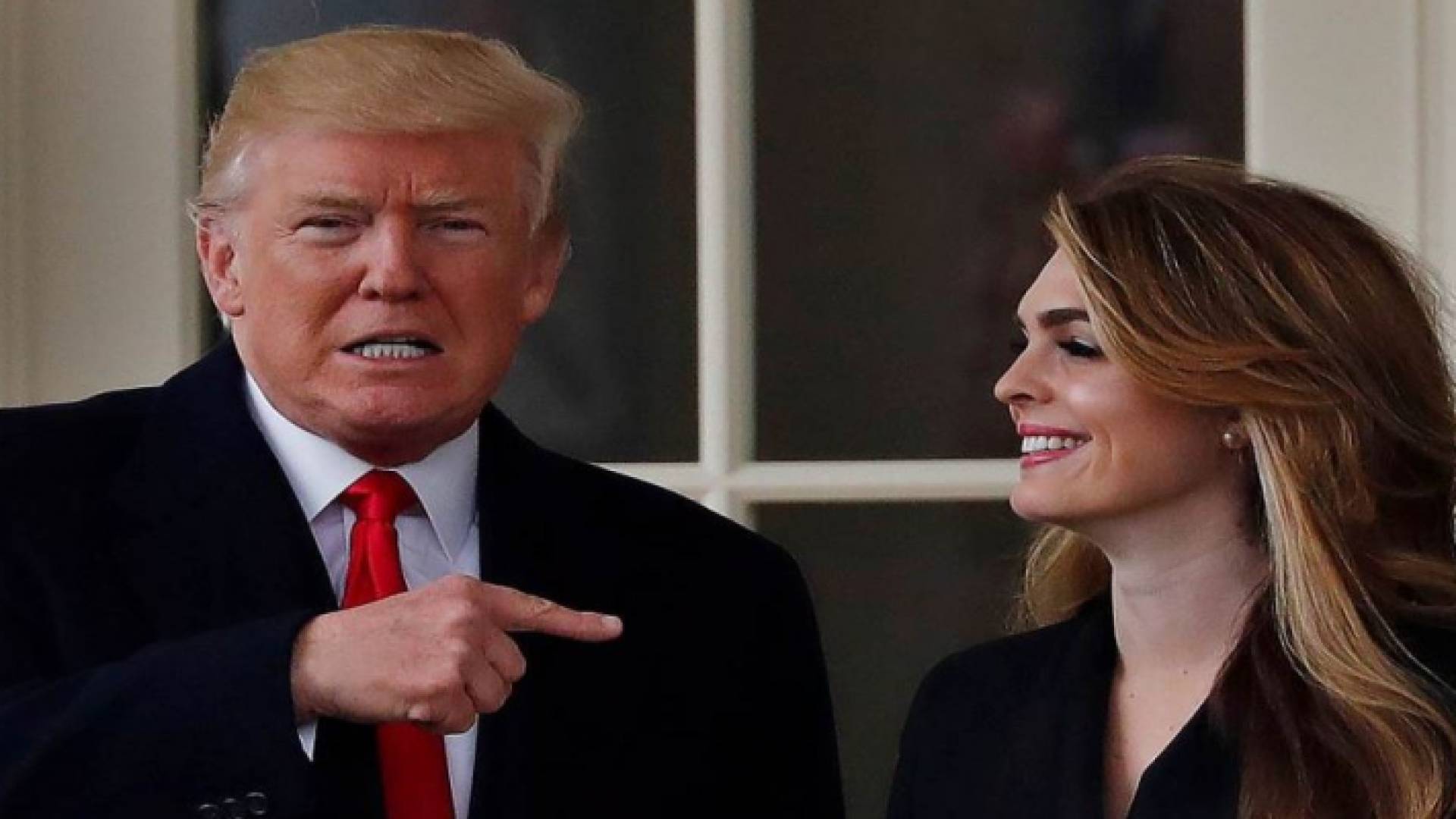 هيكس هي أصغر مستشاري البيت الأبيض