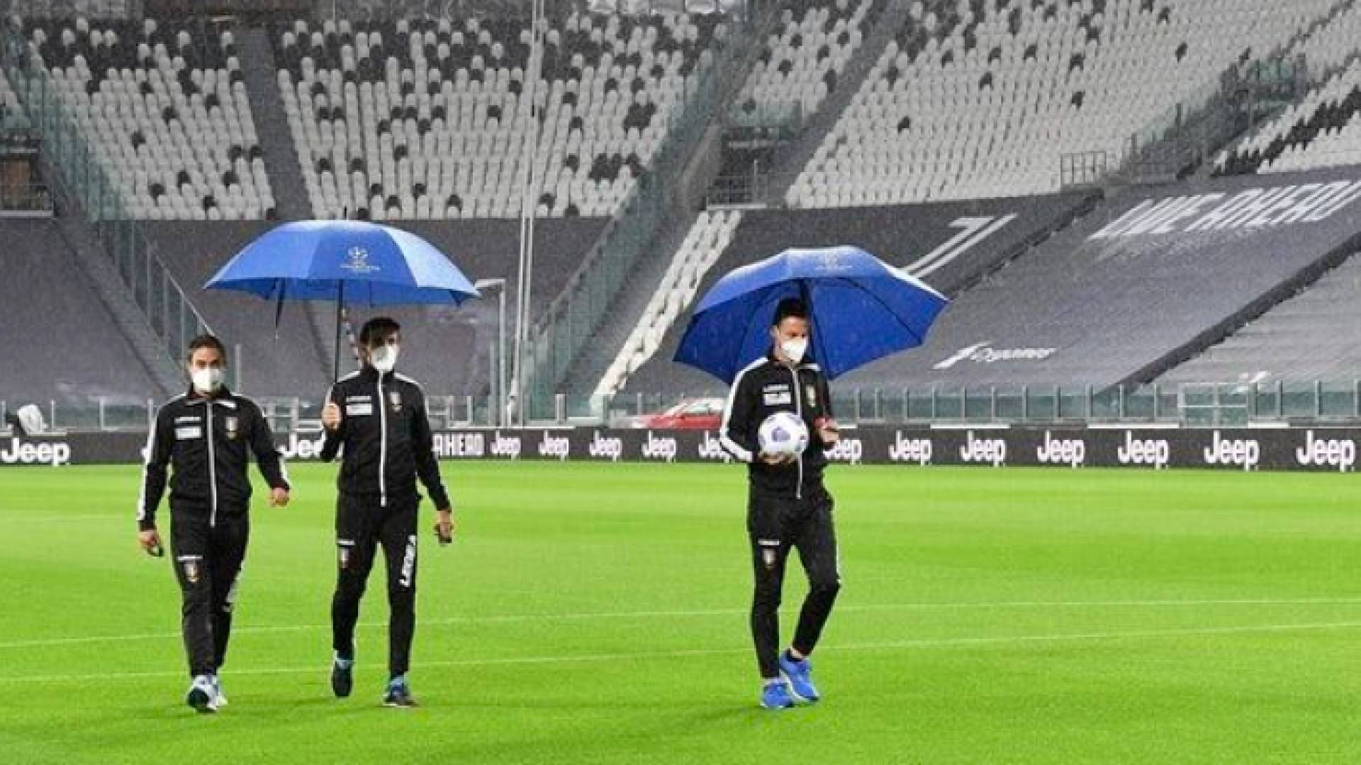 ملعب اللقاء