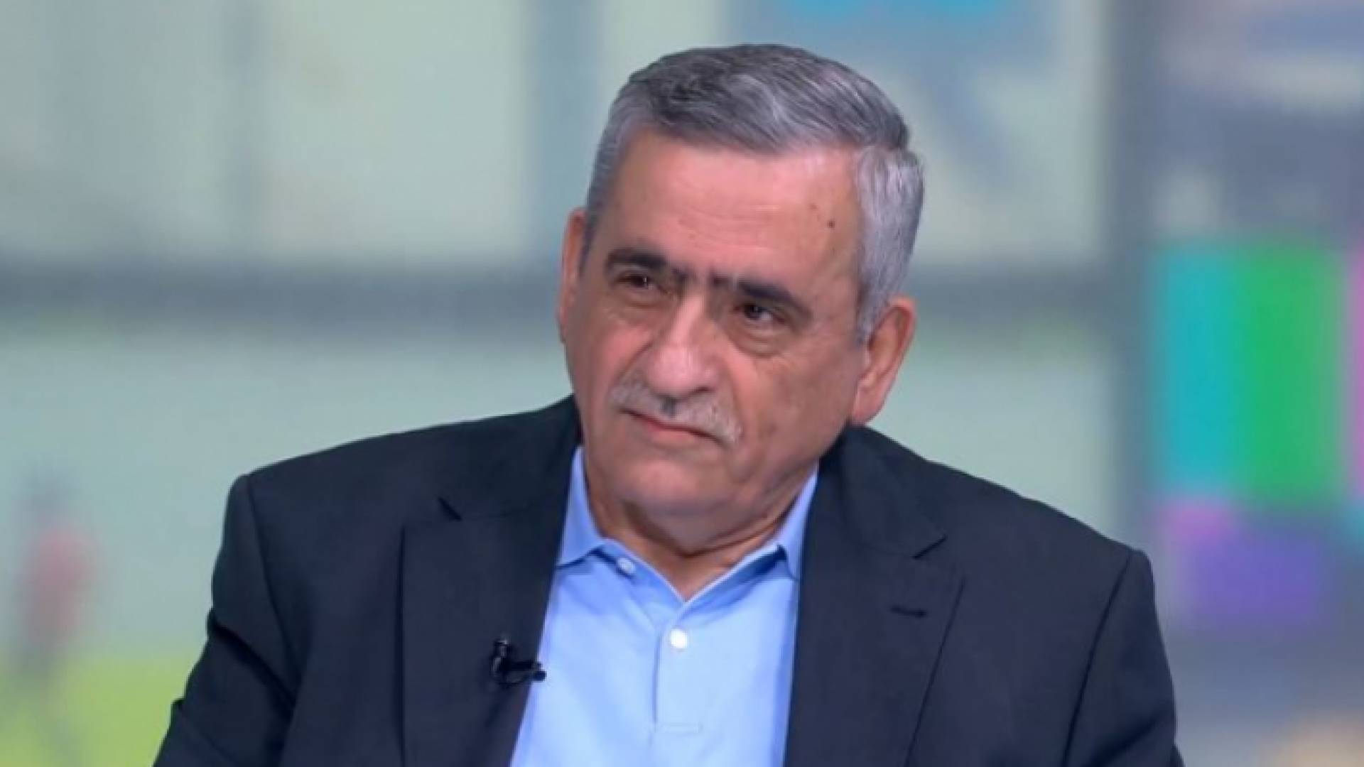 الناطق باسم اللجنة الوطنیة للأوبئة الدكتور نذير عبيدات