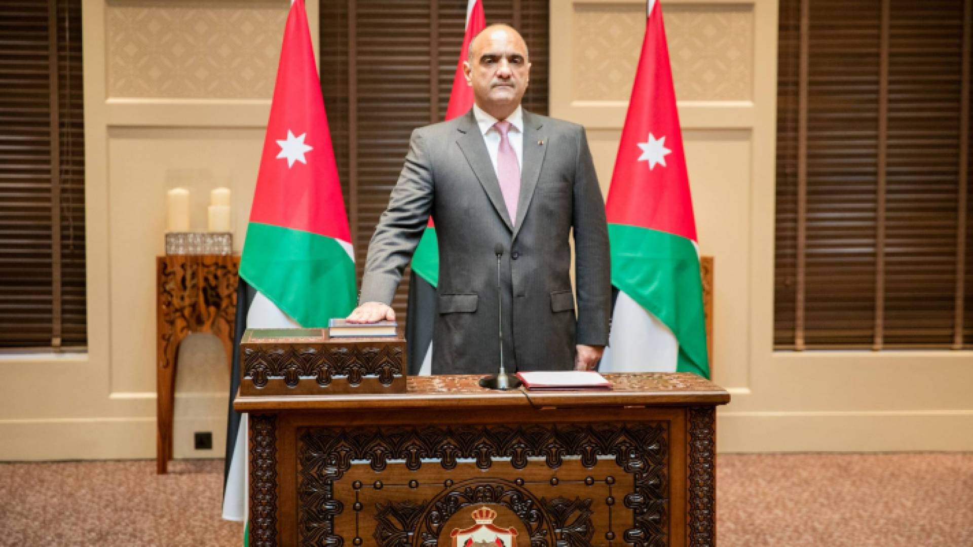 رئيس الوزراء المكلف بشر الخصاونة