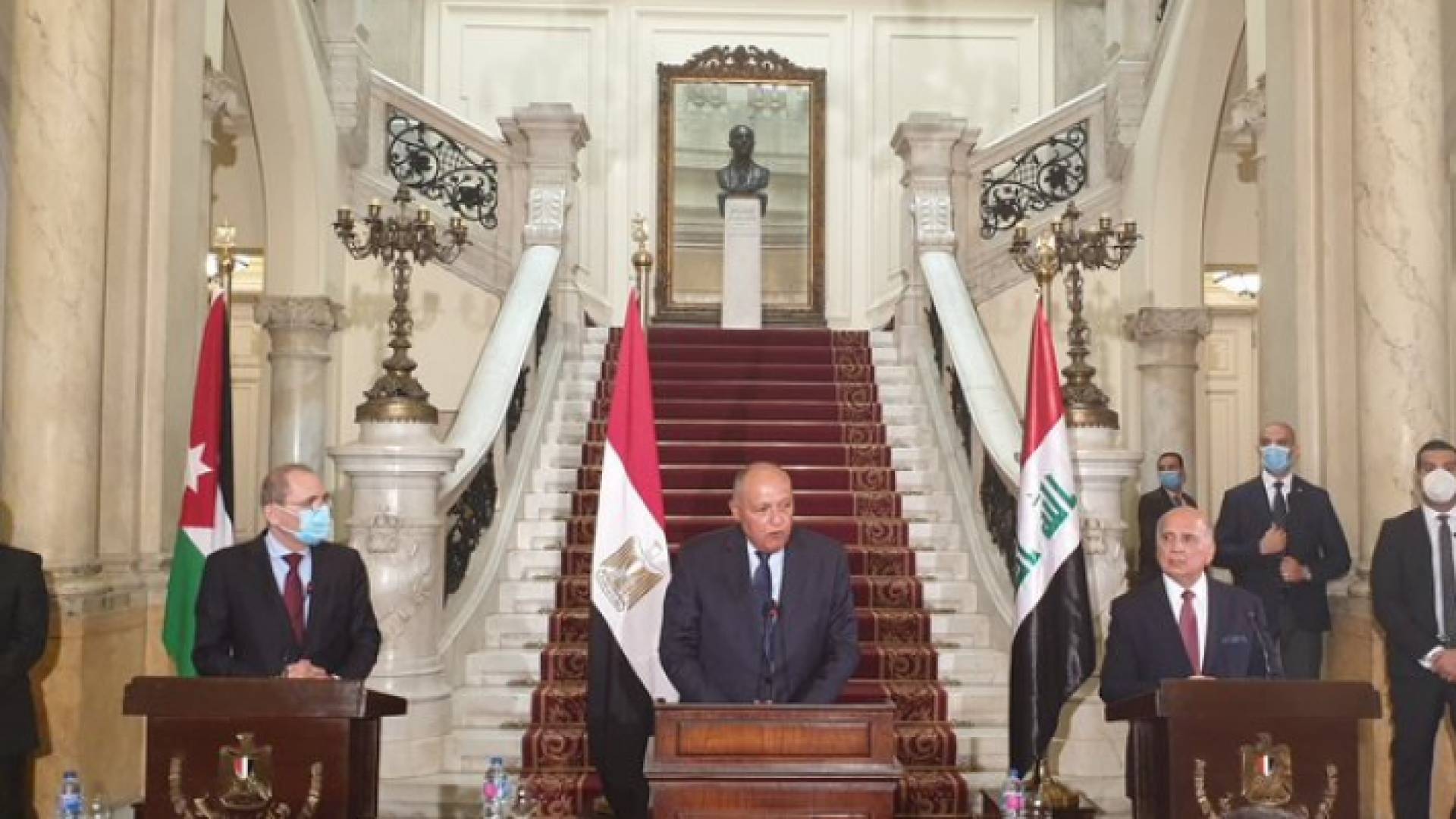 جانب من المؤتمر الصحفي (تويتر)