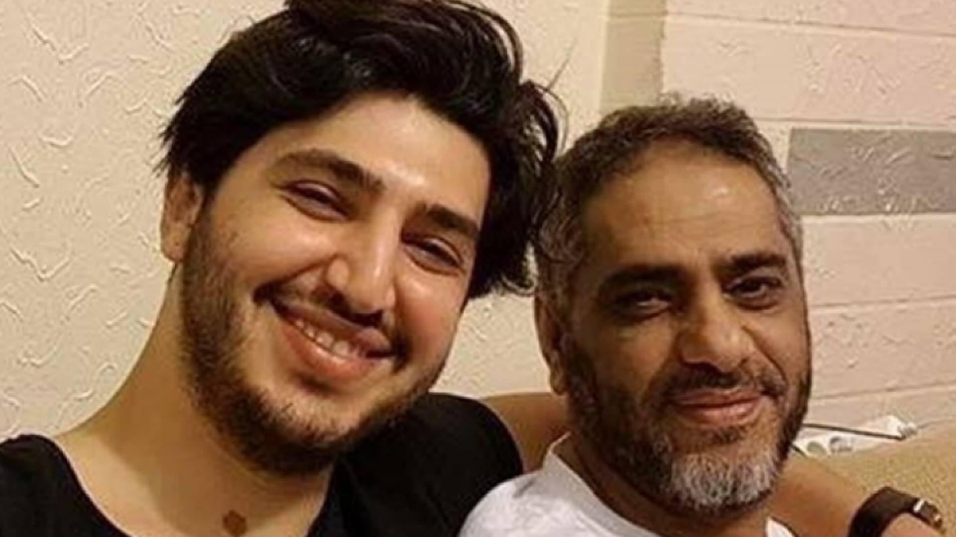 الفنان اللبناني فضل شاكر وابنه محمد