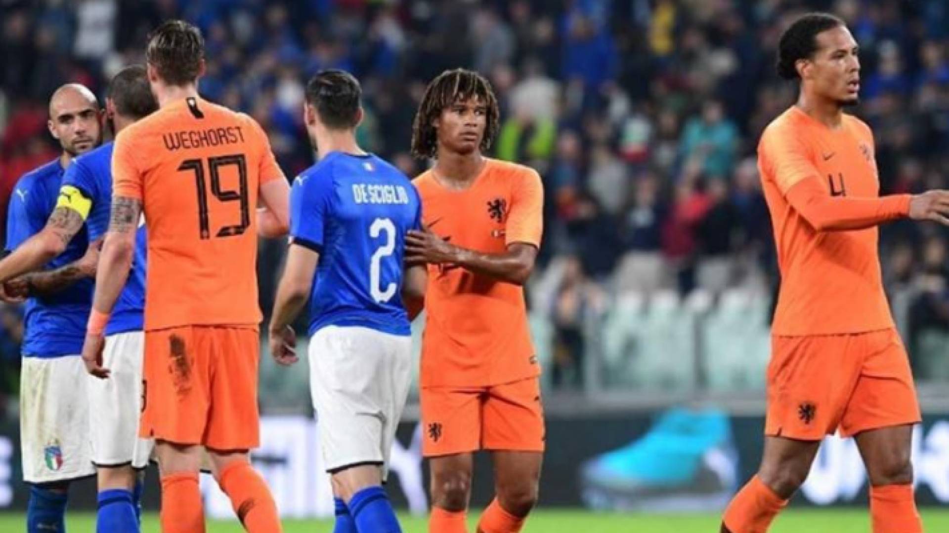 المنتخب الايطالي والمنتخب الهولندي