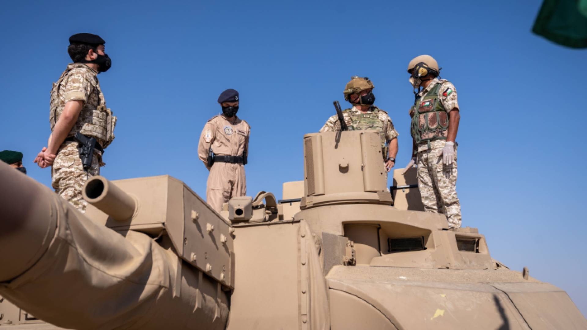 الملك يتابع مجريات التمرين التعبوي