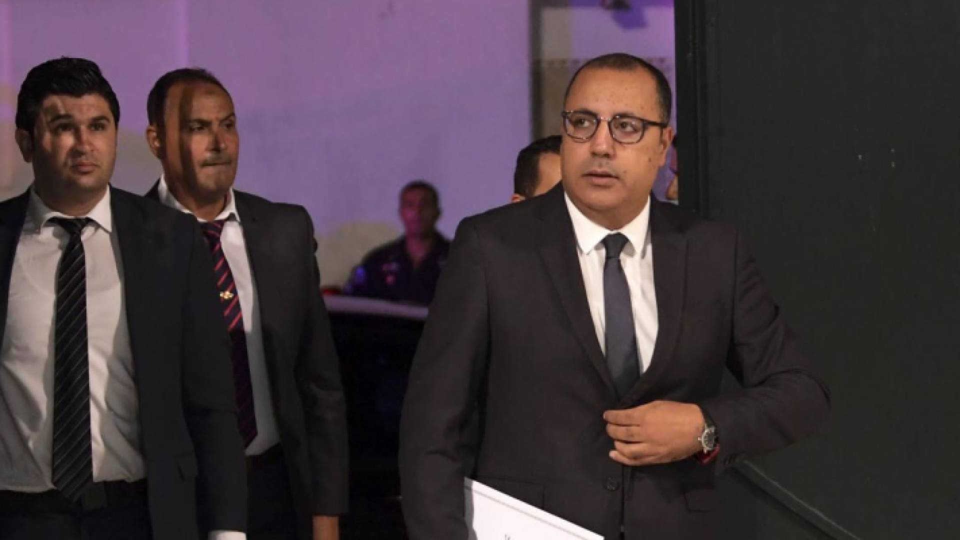 المشيشي أكد أن المالية العامة للدولة في وضع حرج