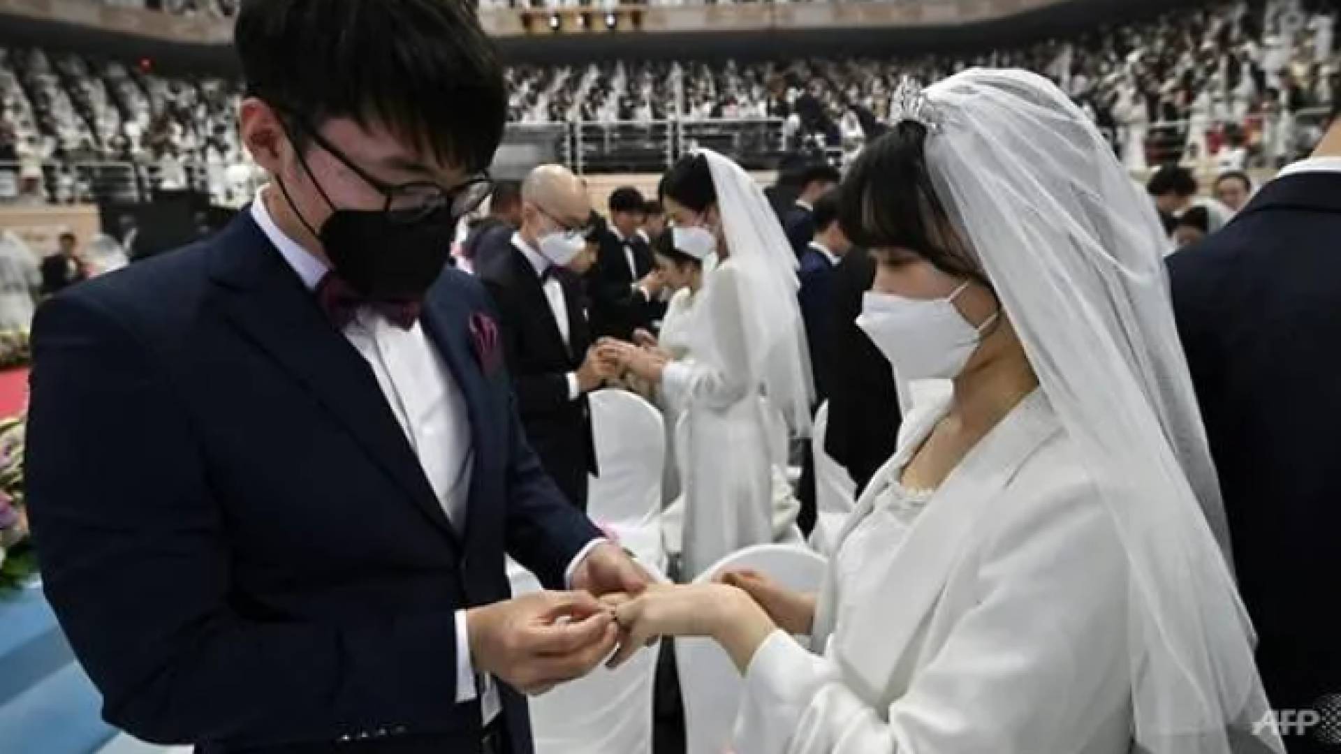 الفيروس القى بظلاله على كل ما يتعلق بحياة البشر