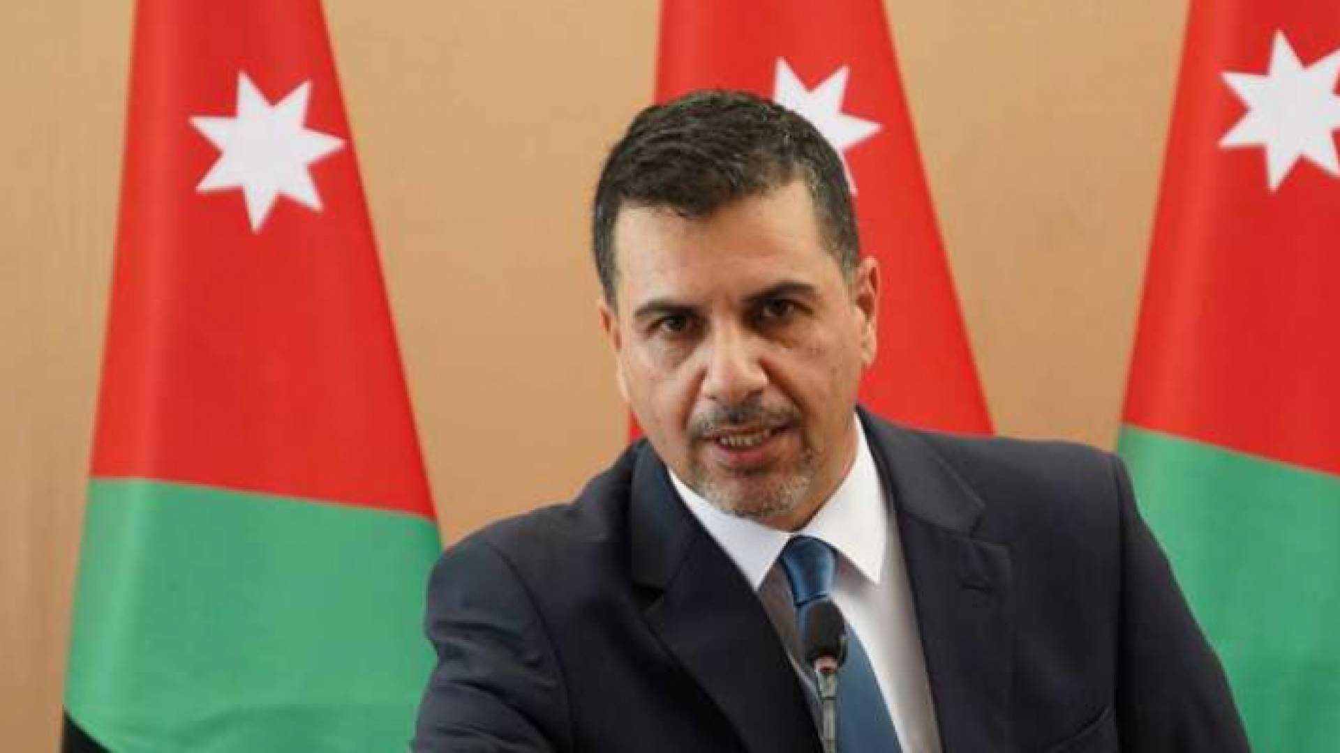 وزير المياه والري الدكتور معتصم سعيدان