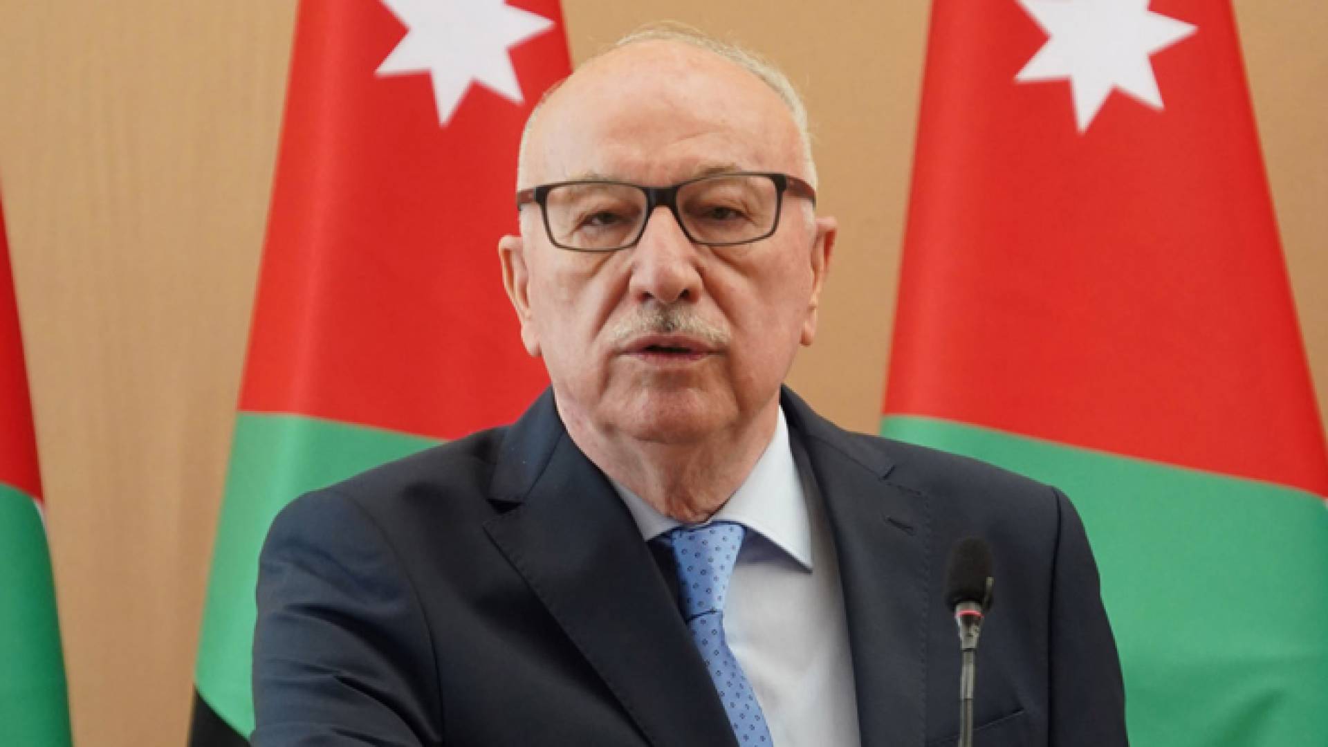 وزير الاشغال العامة المهندس يحيى الكسبي