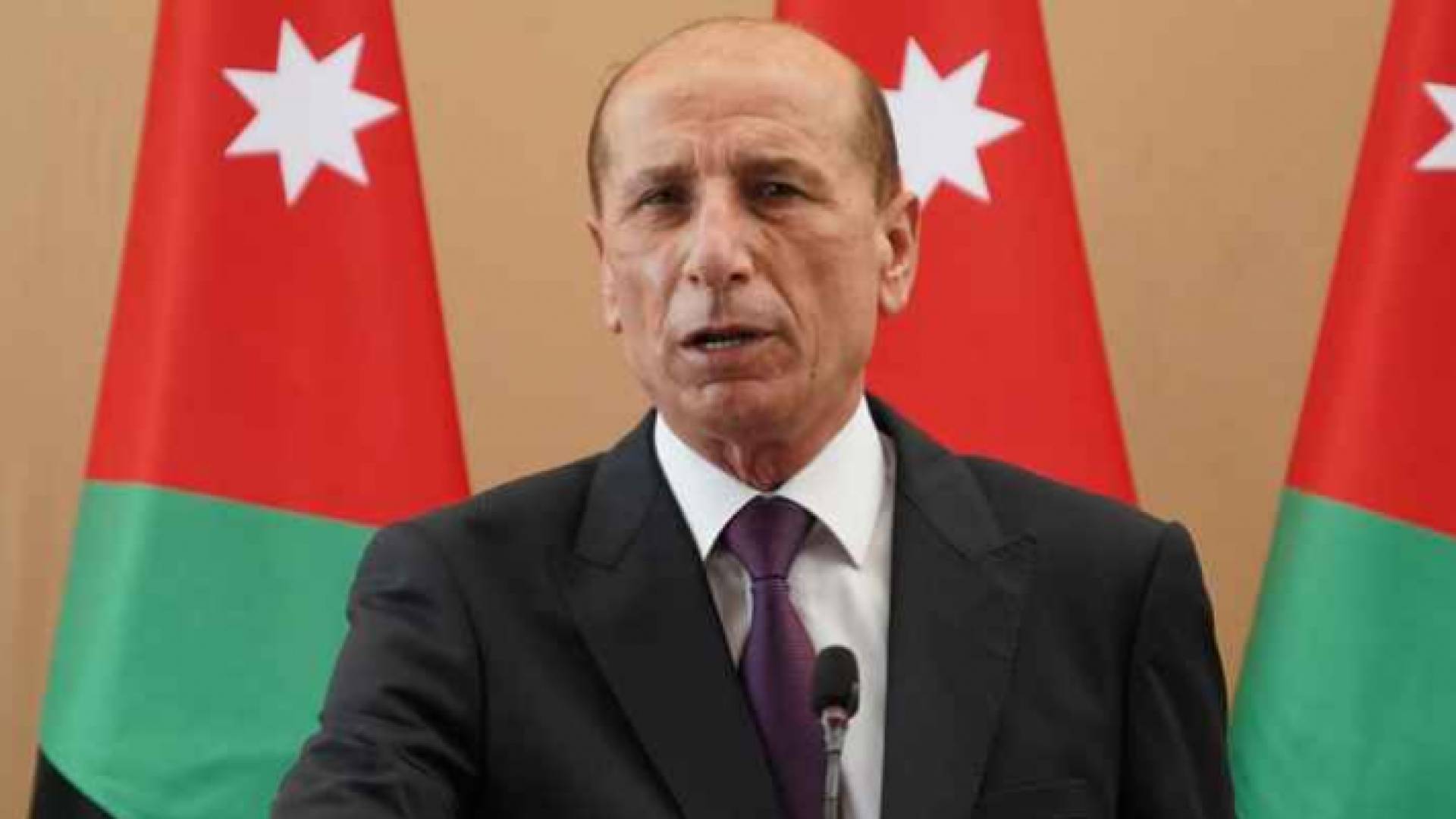 وزير الداخلية توفيق الحلالمة