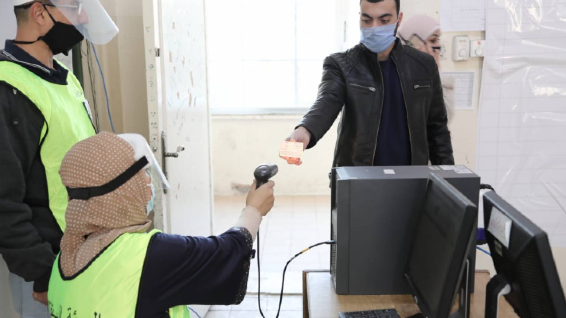 من الانتخابات