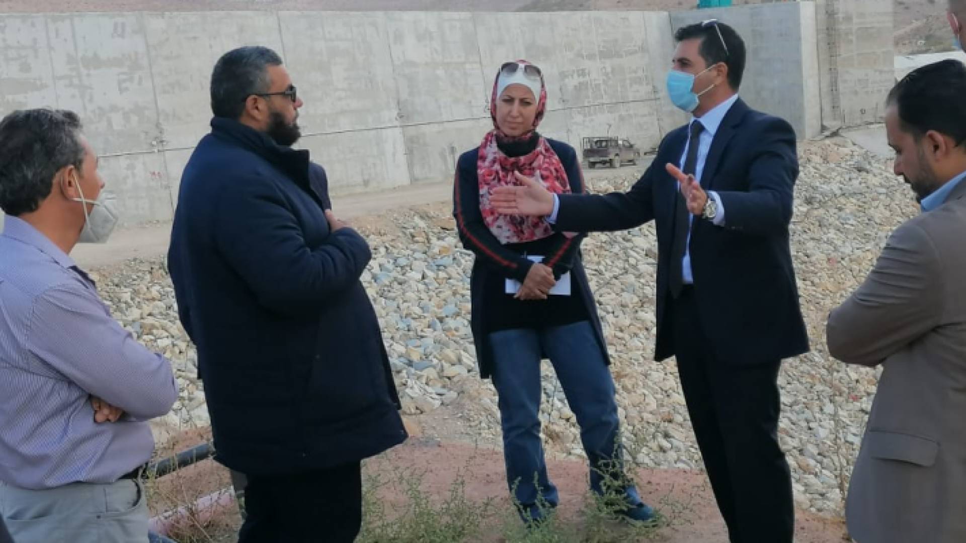 خلال الزيارة