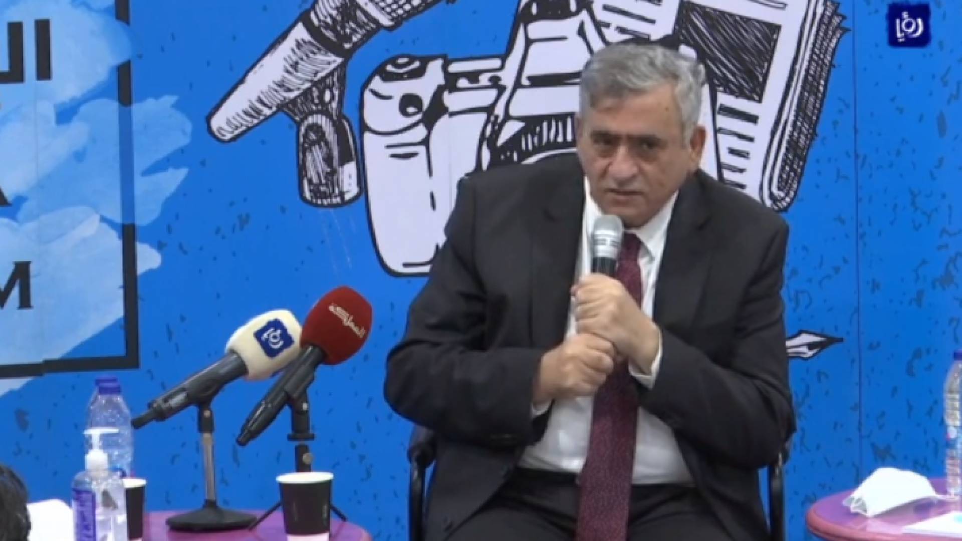 وزير الصحة الدكتور نذير عبيدات