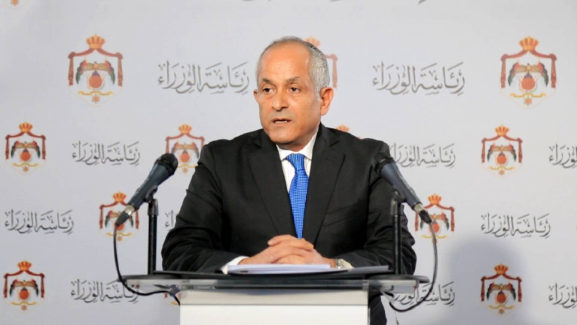 وزير الدولة لشؤون الاعلام علي العايد