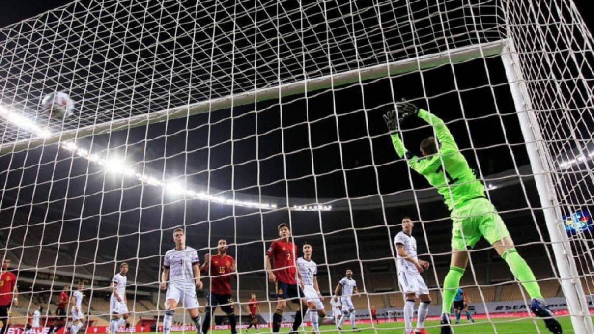 من المباراة