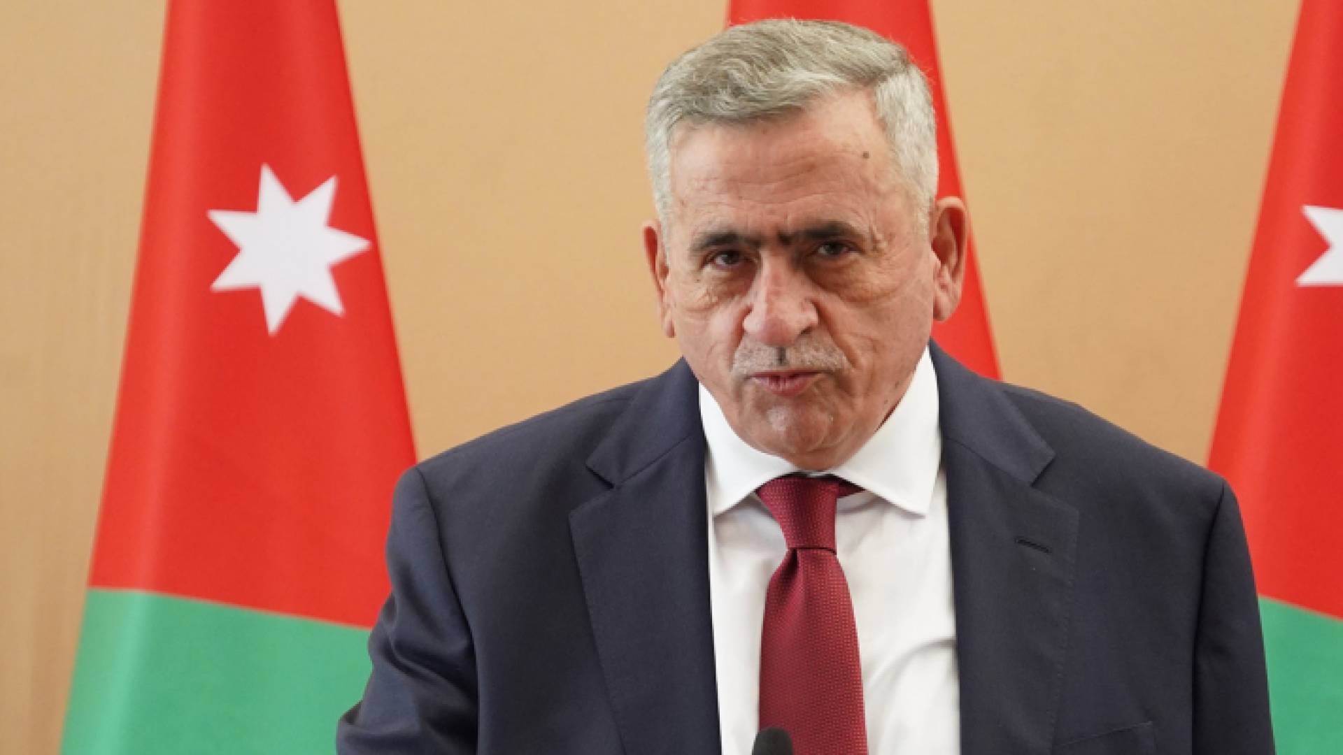 وزير الصحة الدكتور نذير عبيدات