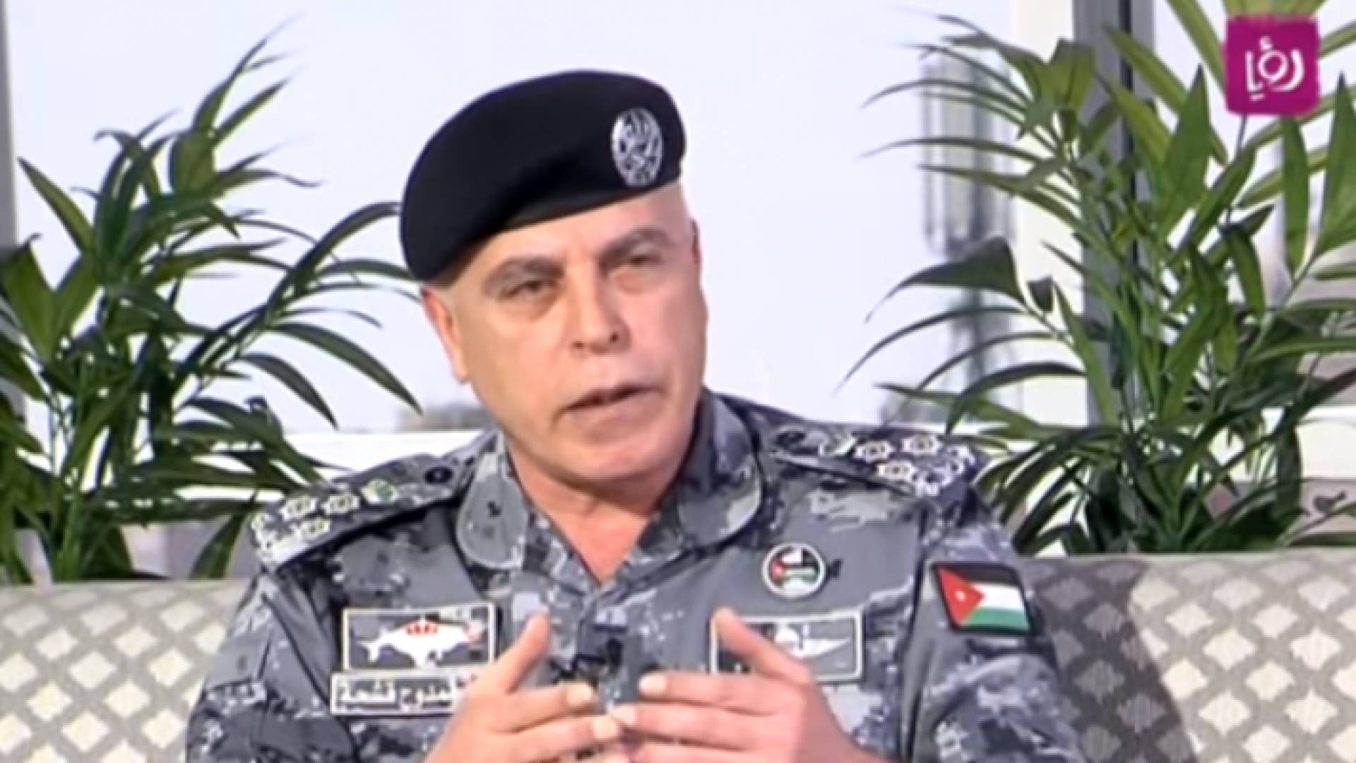 قائد قوات الدرك العميد الركن وليد قشحه