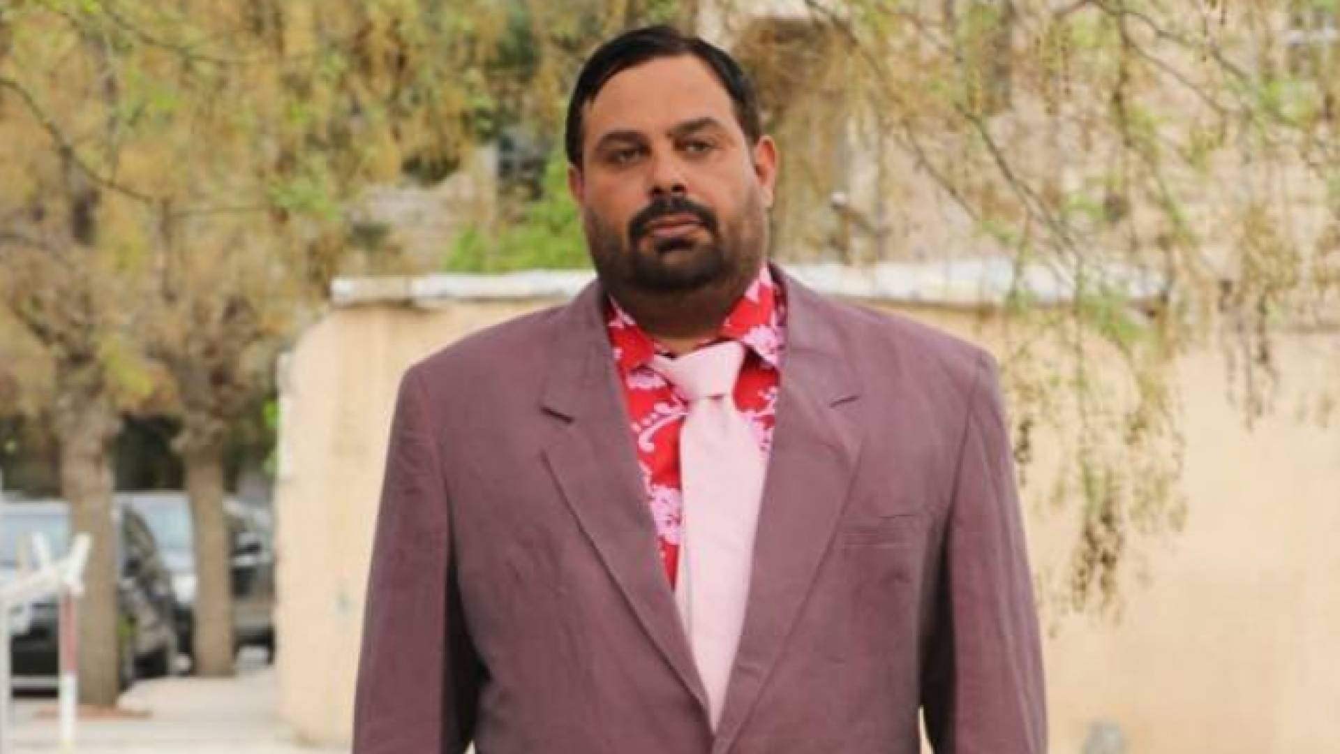 الفنان الكوميدي الفلسطيني عماد فراجين