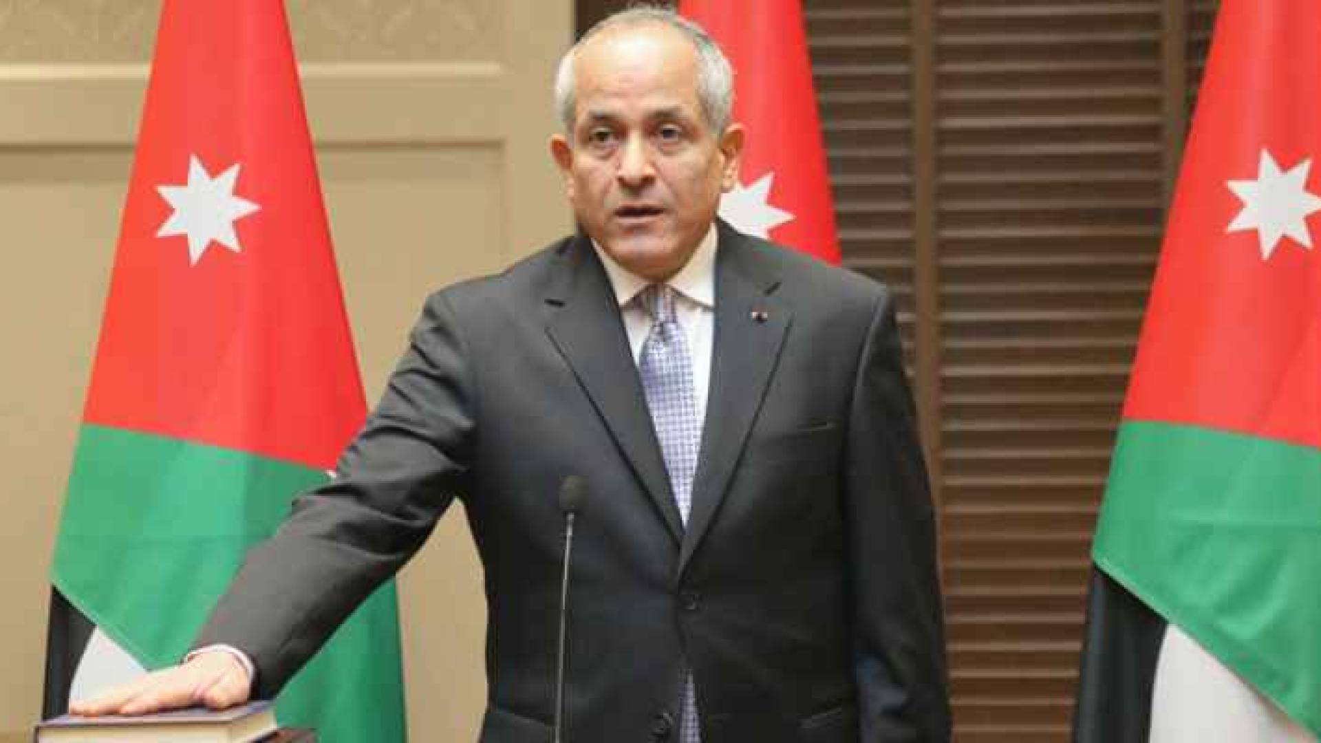 وزير الدولة لشؤون الإعلام والناطق الرسمي باسم الحكومة علي العايد