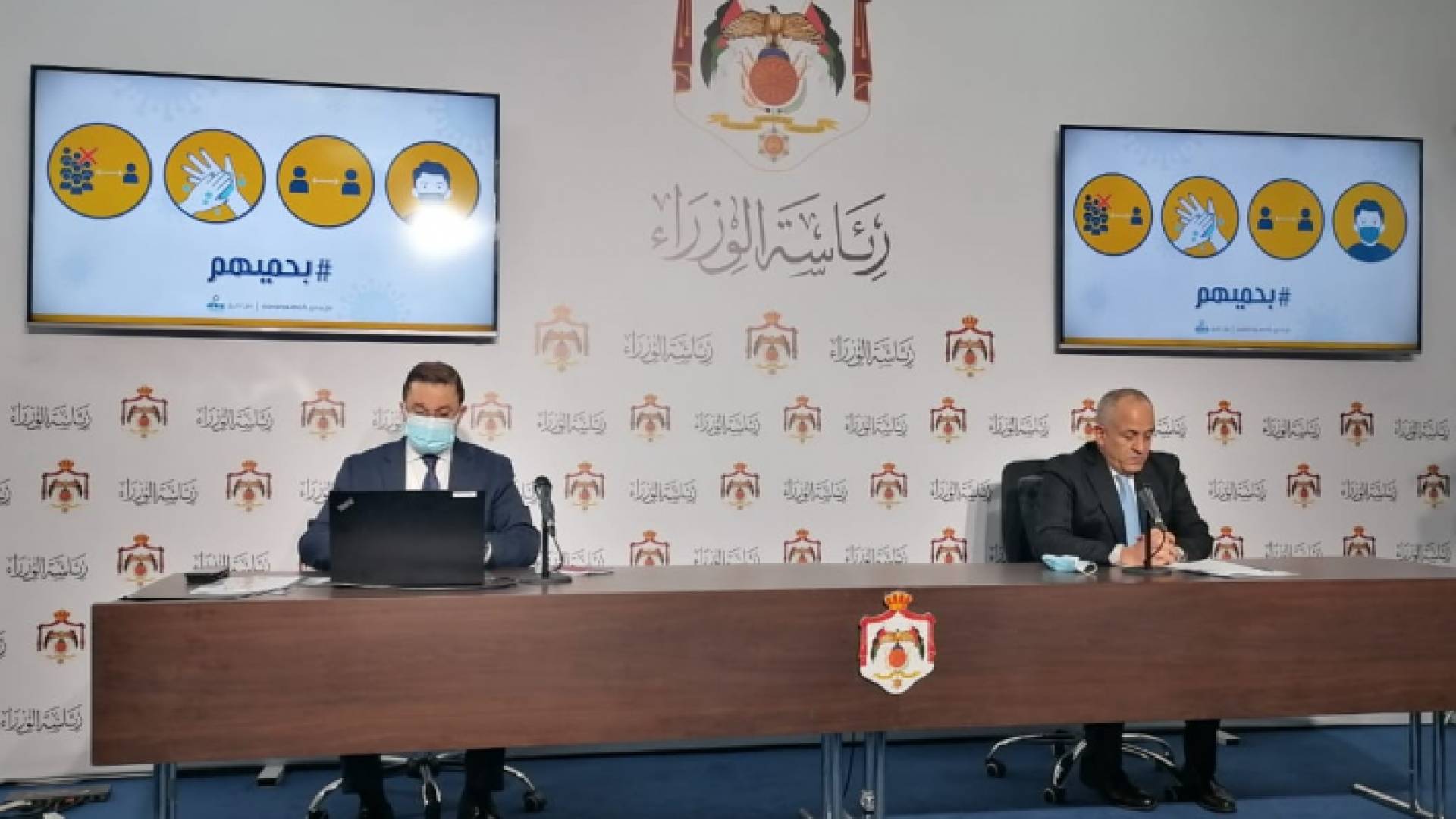 وزير الدولة لشؤون الإعلام الناطق الرسمي باسم الحكومة علي العايد