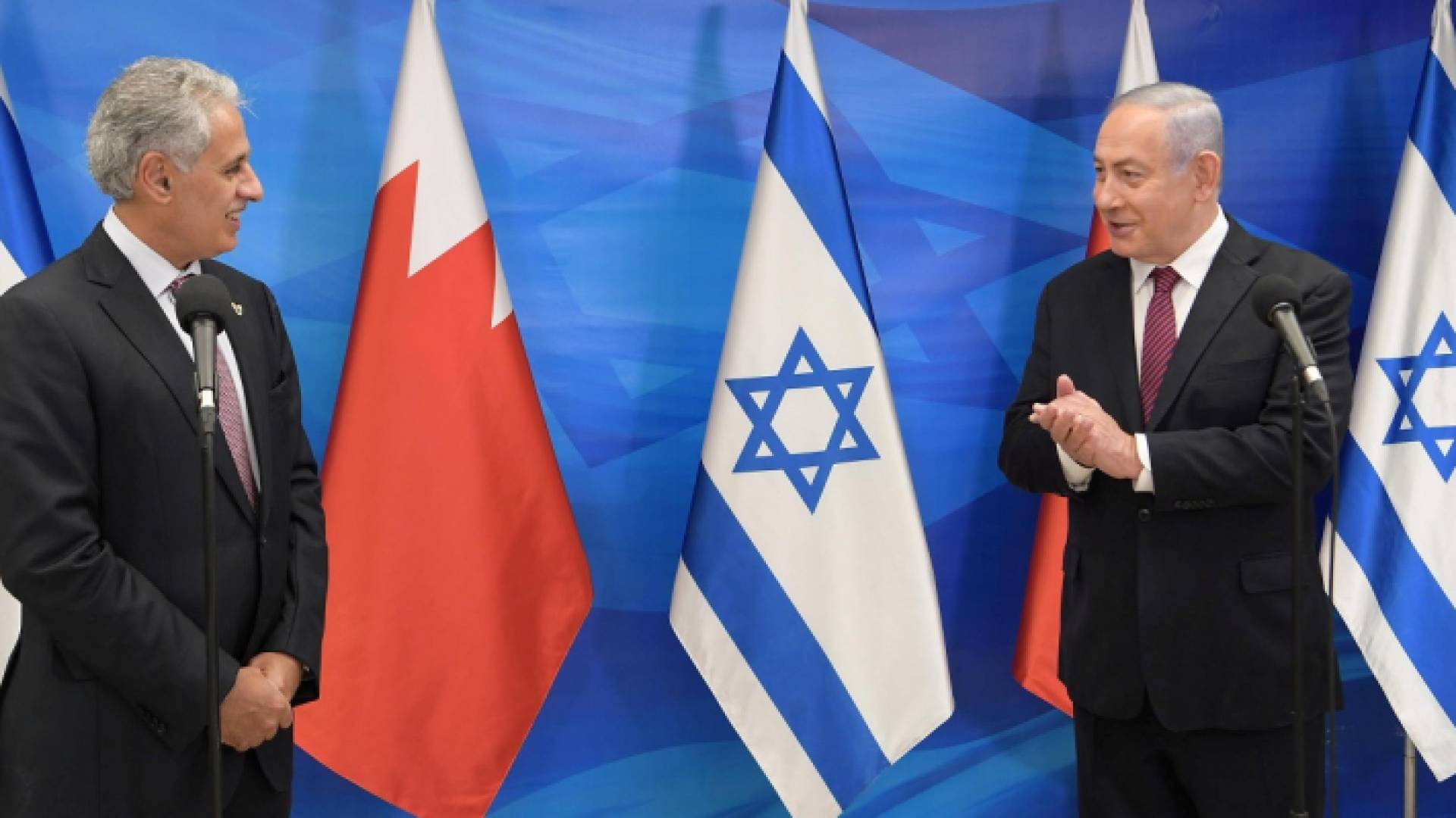 لقاء نتنياهو والوزير البحريني في القدس