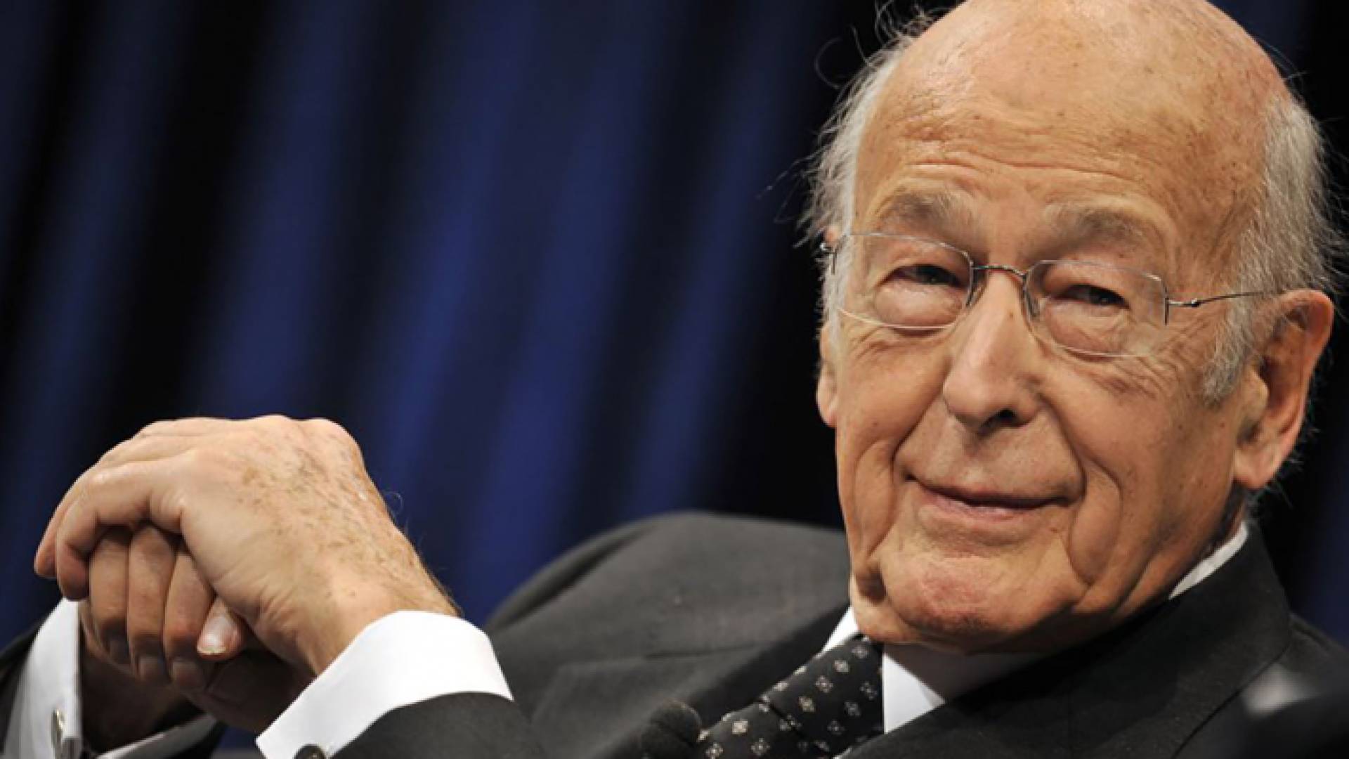 الرئيس الفرنسي الأسبق فاليري جيسكار ديستان