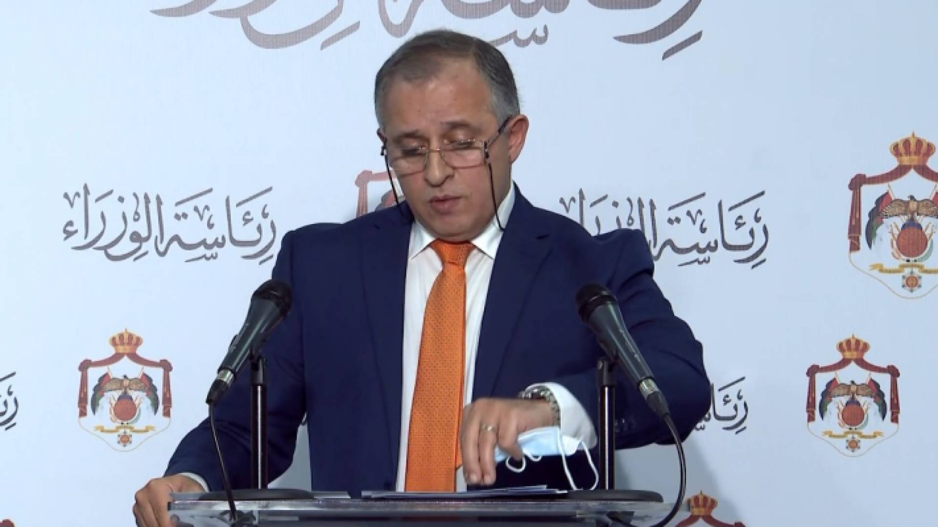 وزير العمل معن القطامين