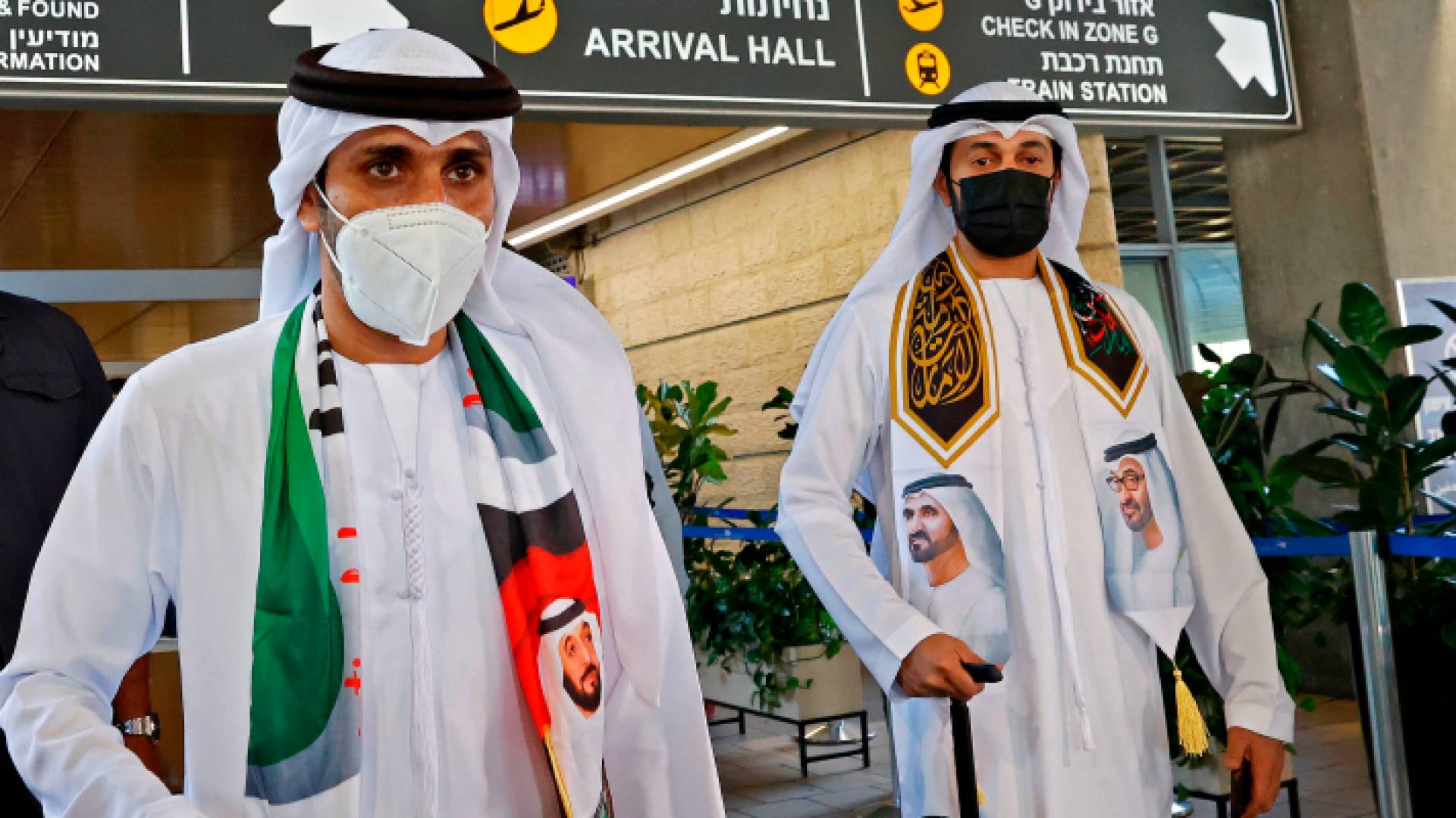 لحظة وصول وليد الجاسم مطار بن غوريون