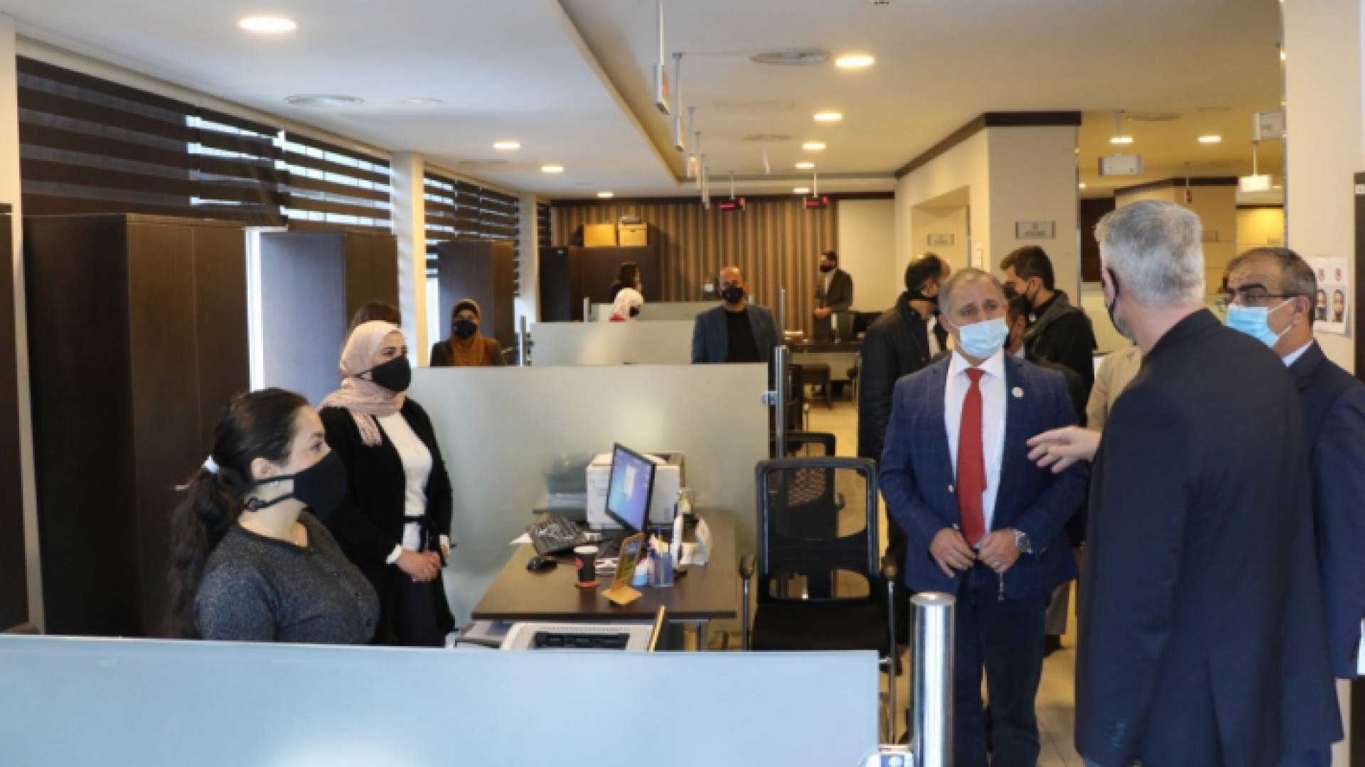 خلال الزيارة