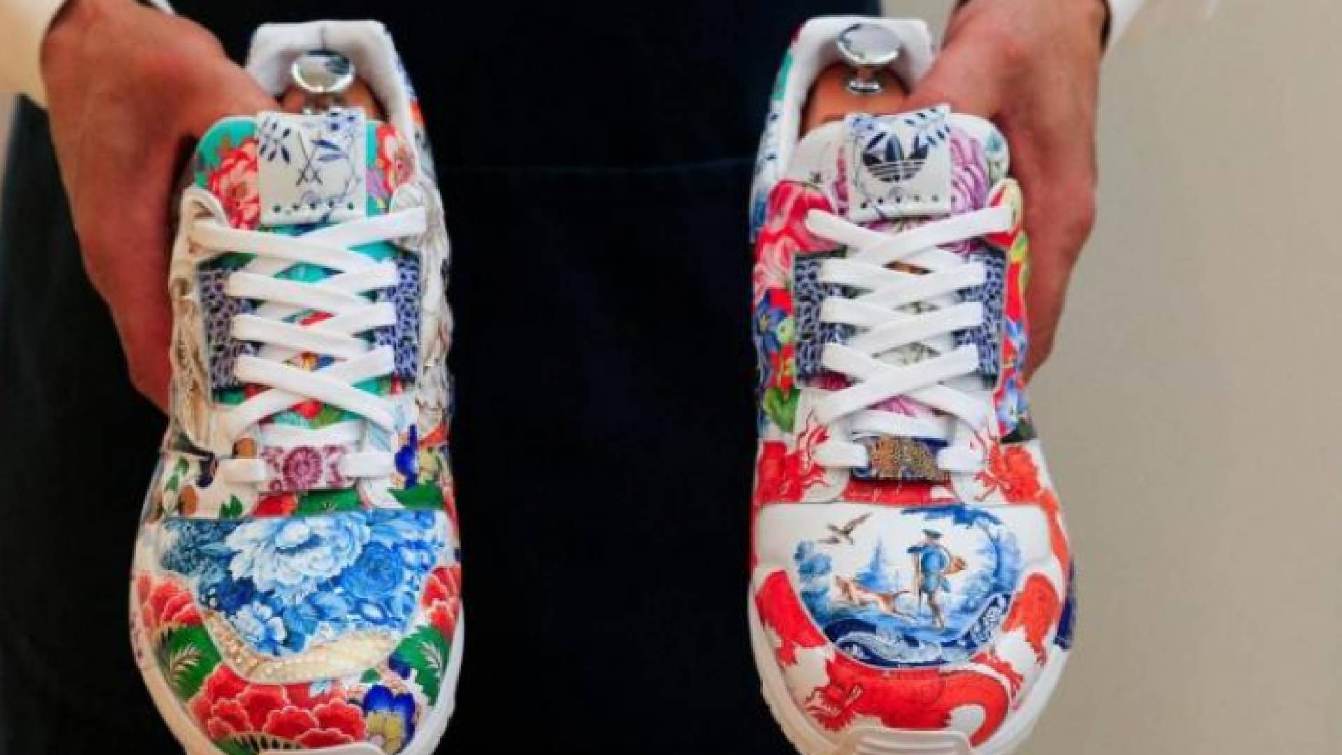 الحذاء المعروض