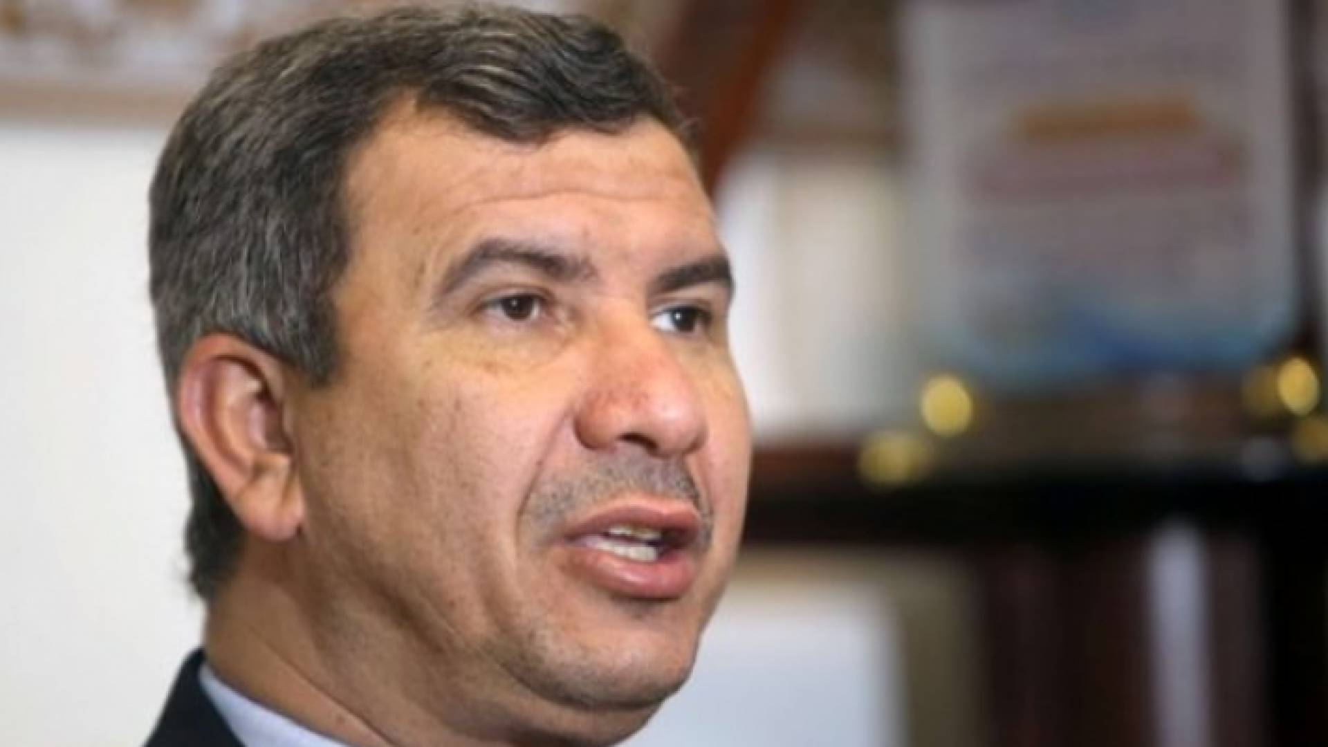 وزير النفط العراقي احسان عبد الجبار