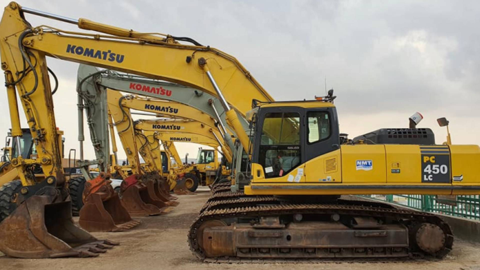 مطالبات بإدراج قطاع السيارات والآليات الثقيلة ضمن قائمة الاكثر تضررا