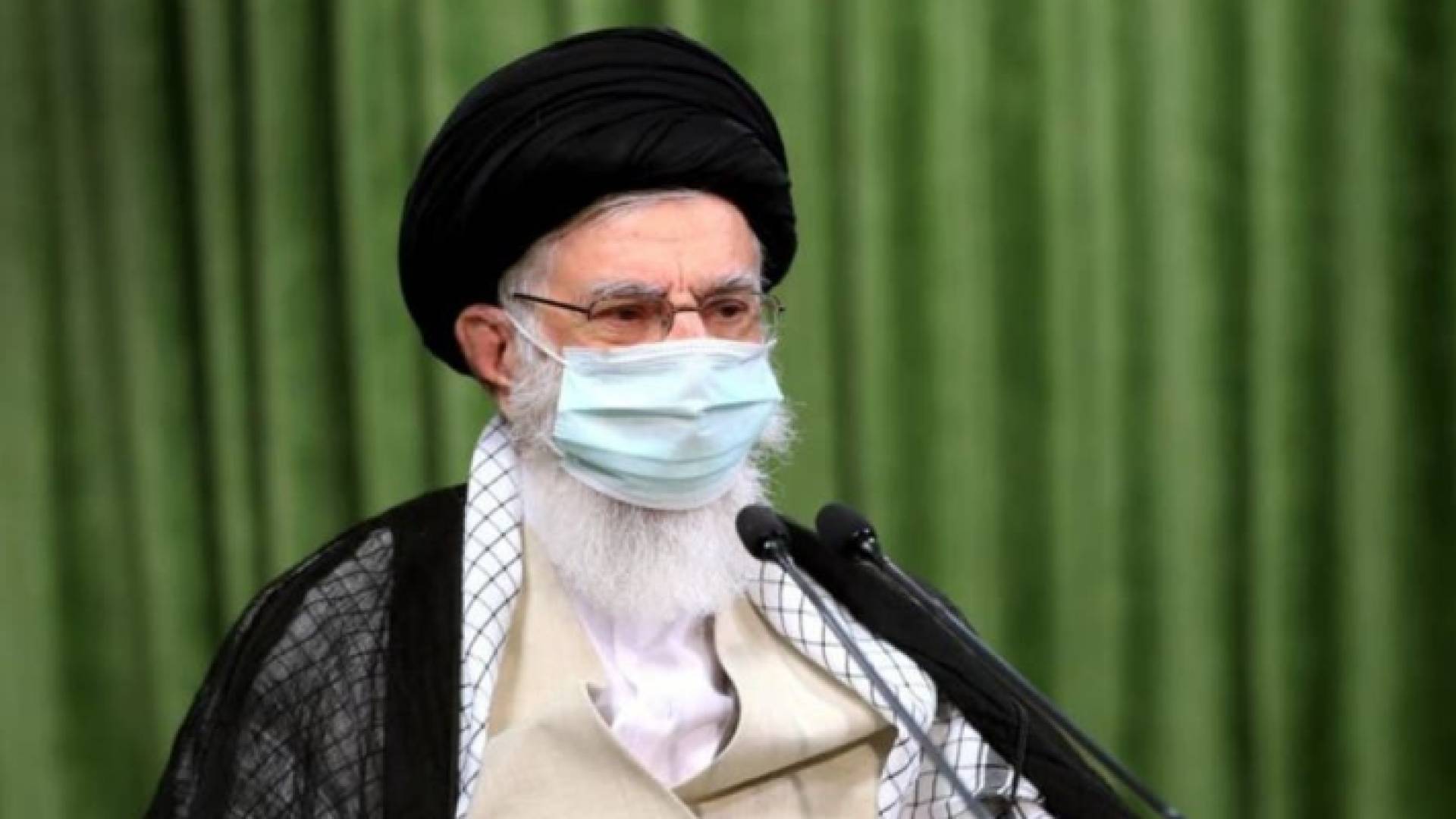 آية الله علي خامنئي