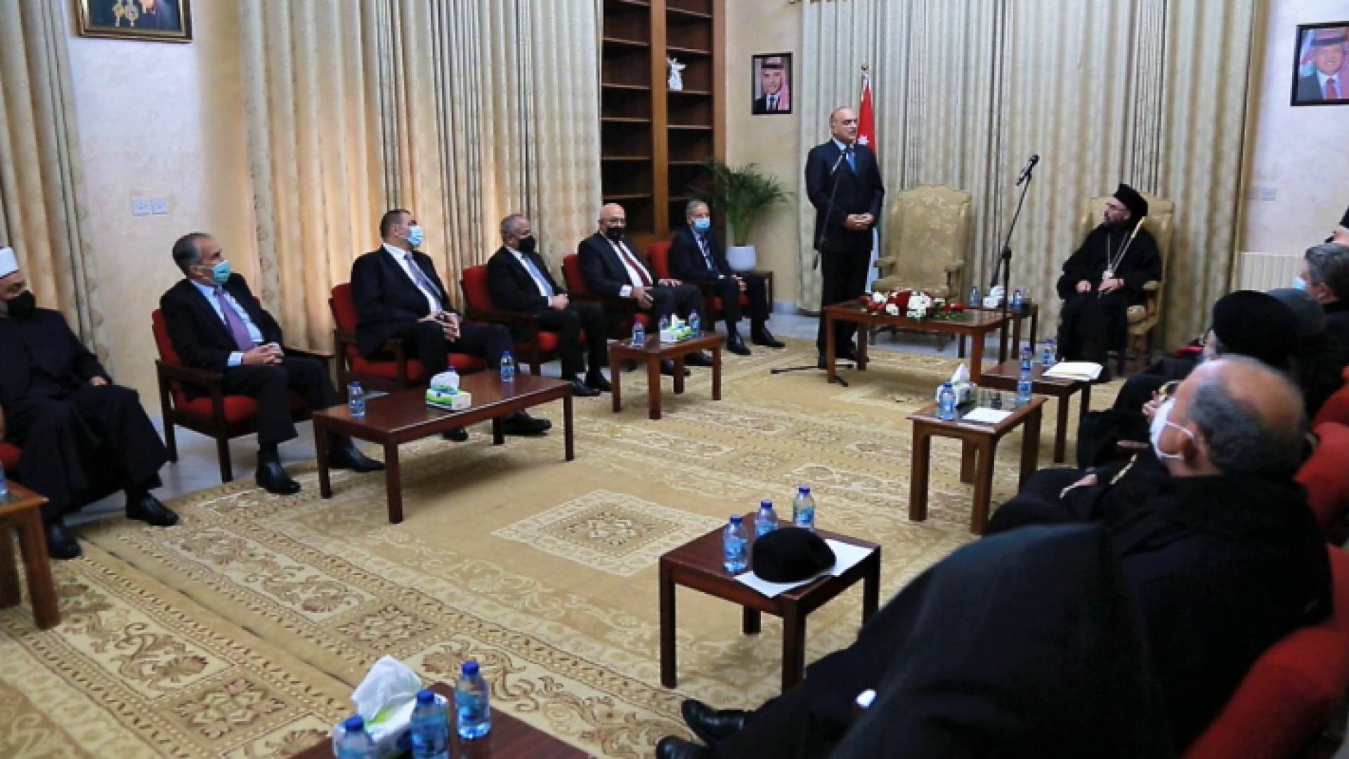 خلال اللقاء