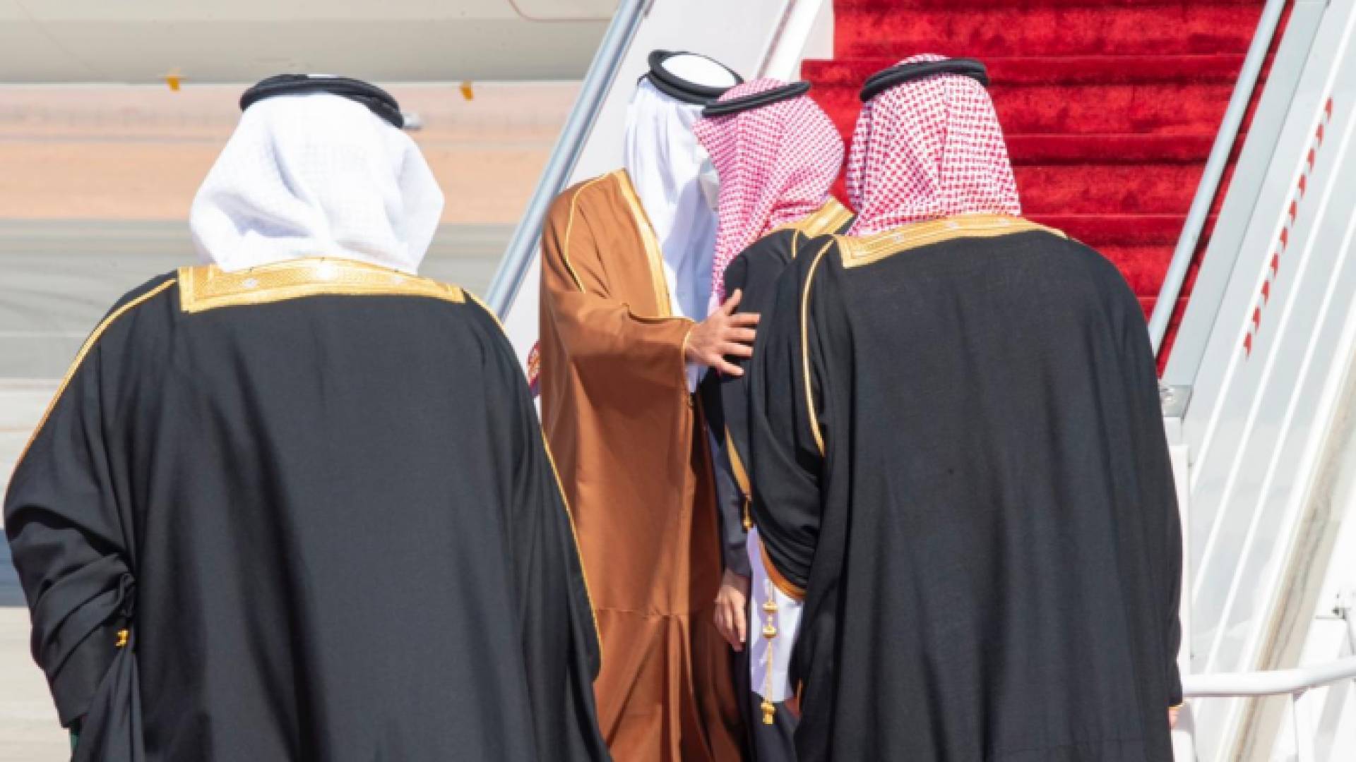 خلال الاستقبال