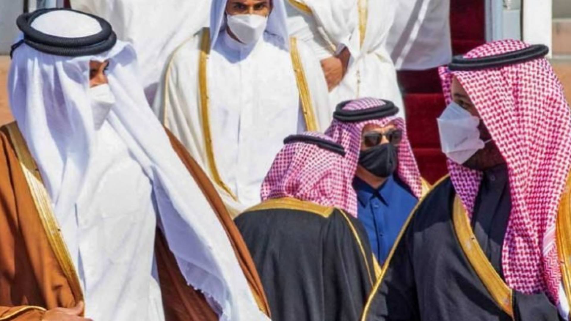 لقاء ولي العهد السعودي وأمير قطر