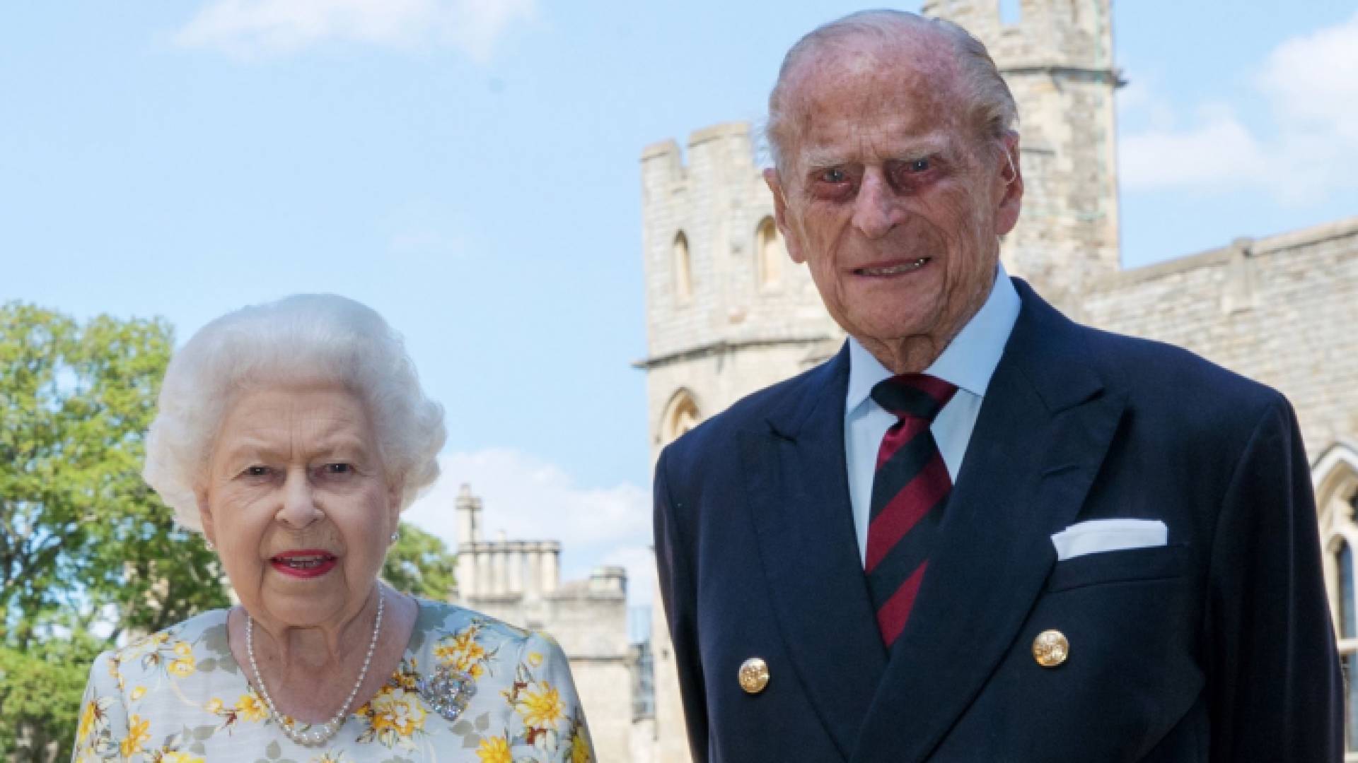 الملكة إليزابيث الثانية وزوجها