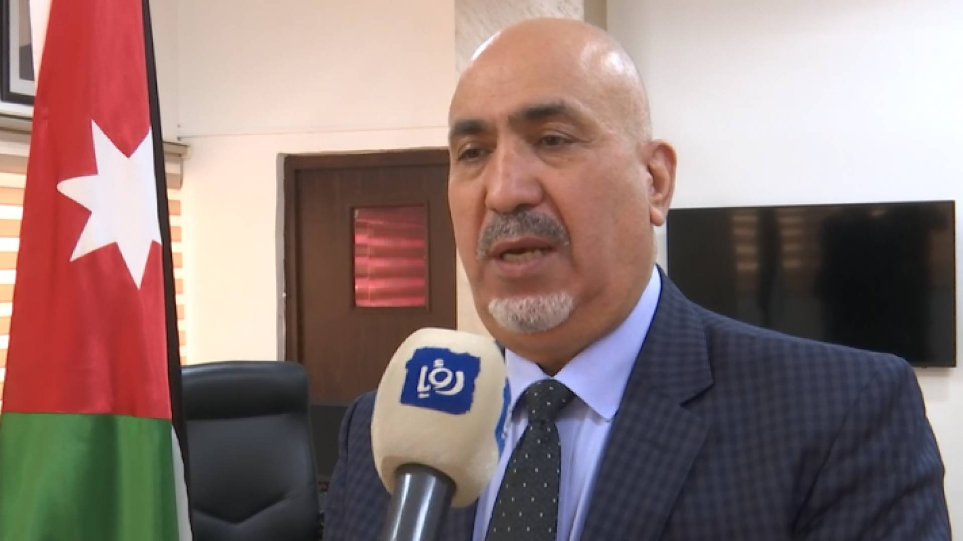 مدير إدارة مستشفيات البشير عضو لجنة الأوبئة الدكتور محمود زريقات