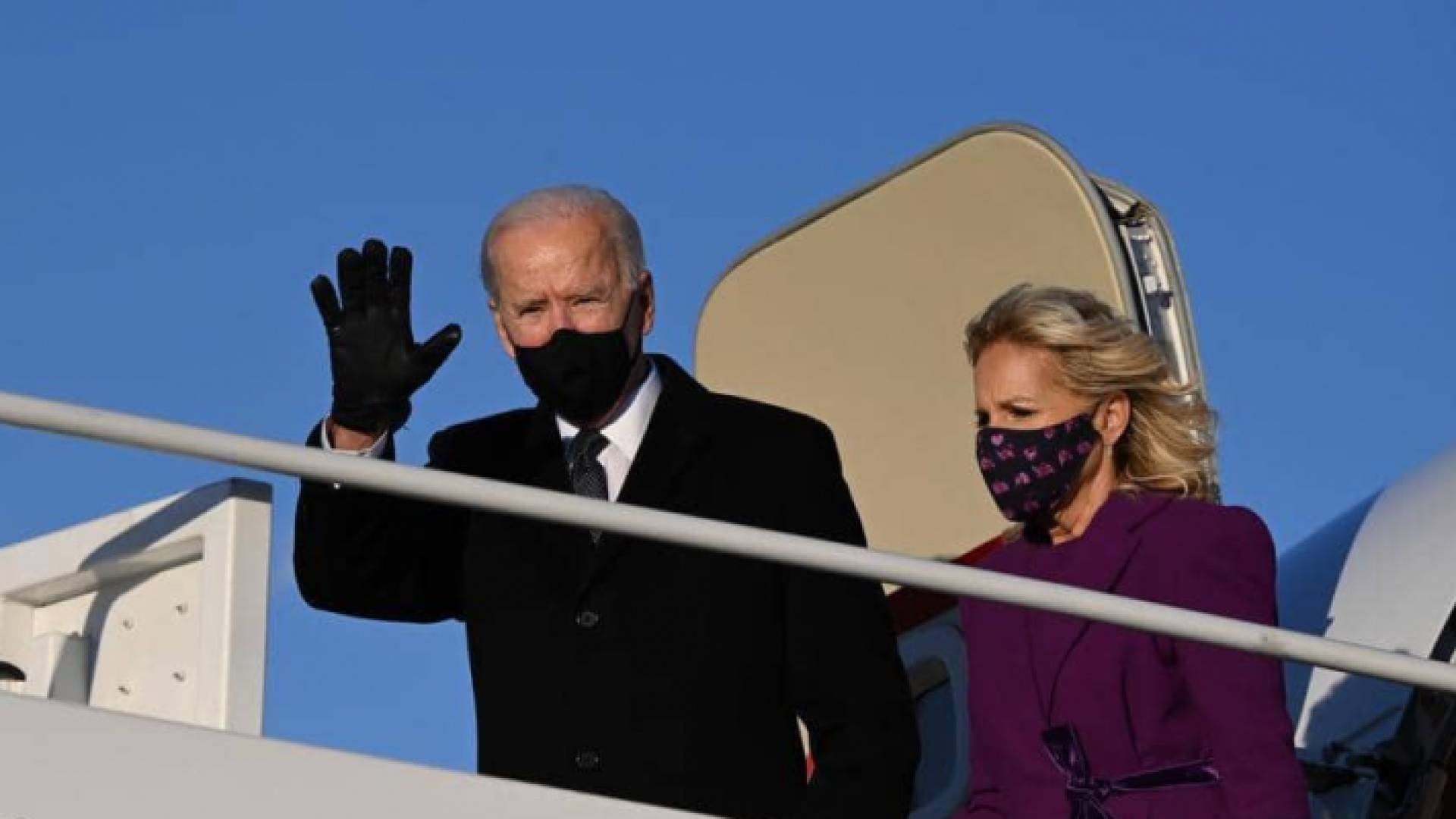 بايدن يصل الى قاعدة اندروز العسكرية قرب واشنطن