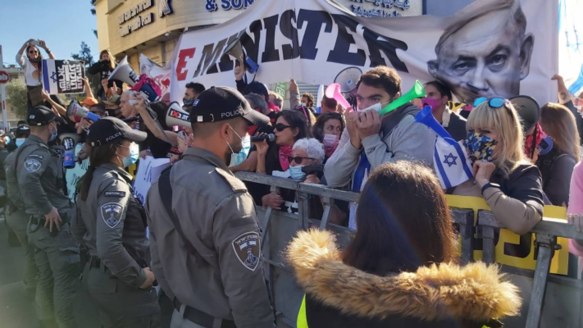 محكمة الاحتلال تستأنف التحقيق مع نتنياهو في قضايا الفساد