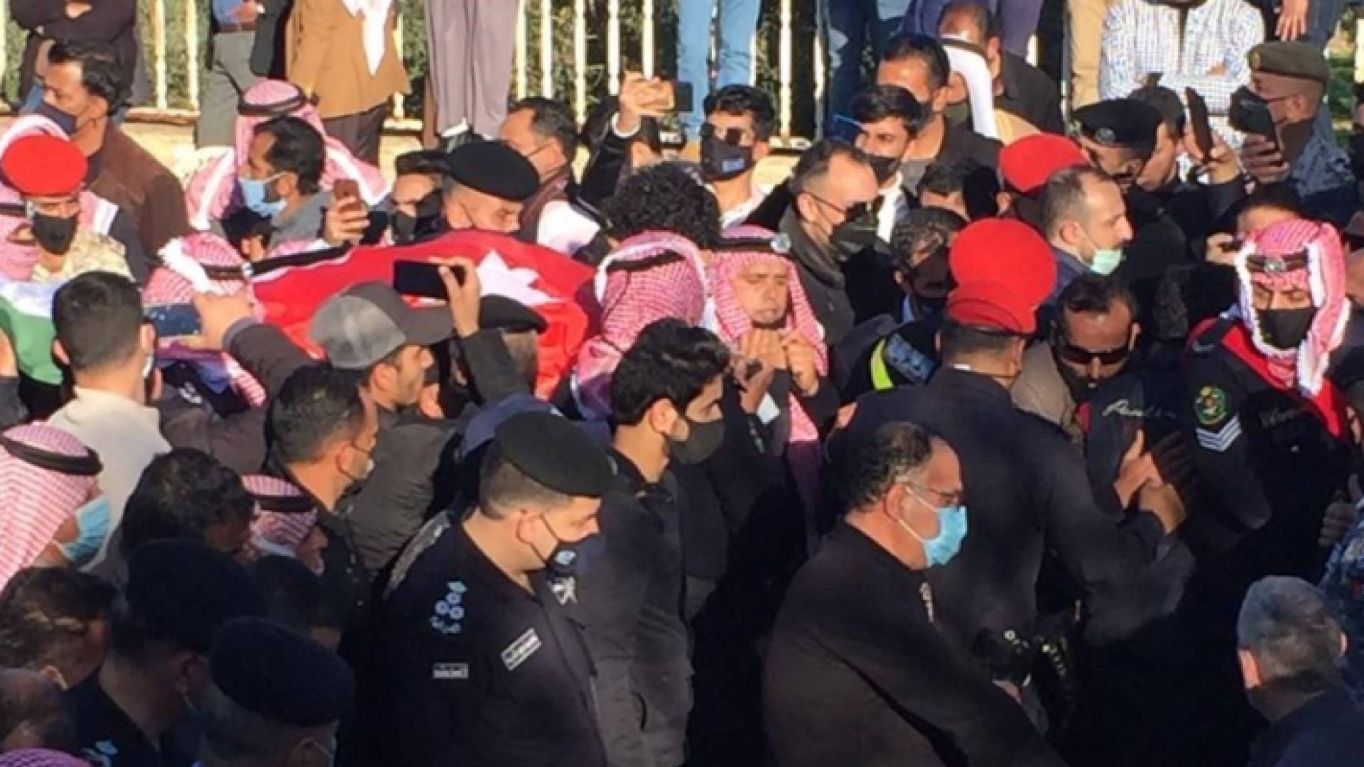 تشيع جثمان المجالي في مسقط رأسه بالكرك