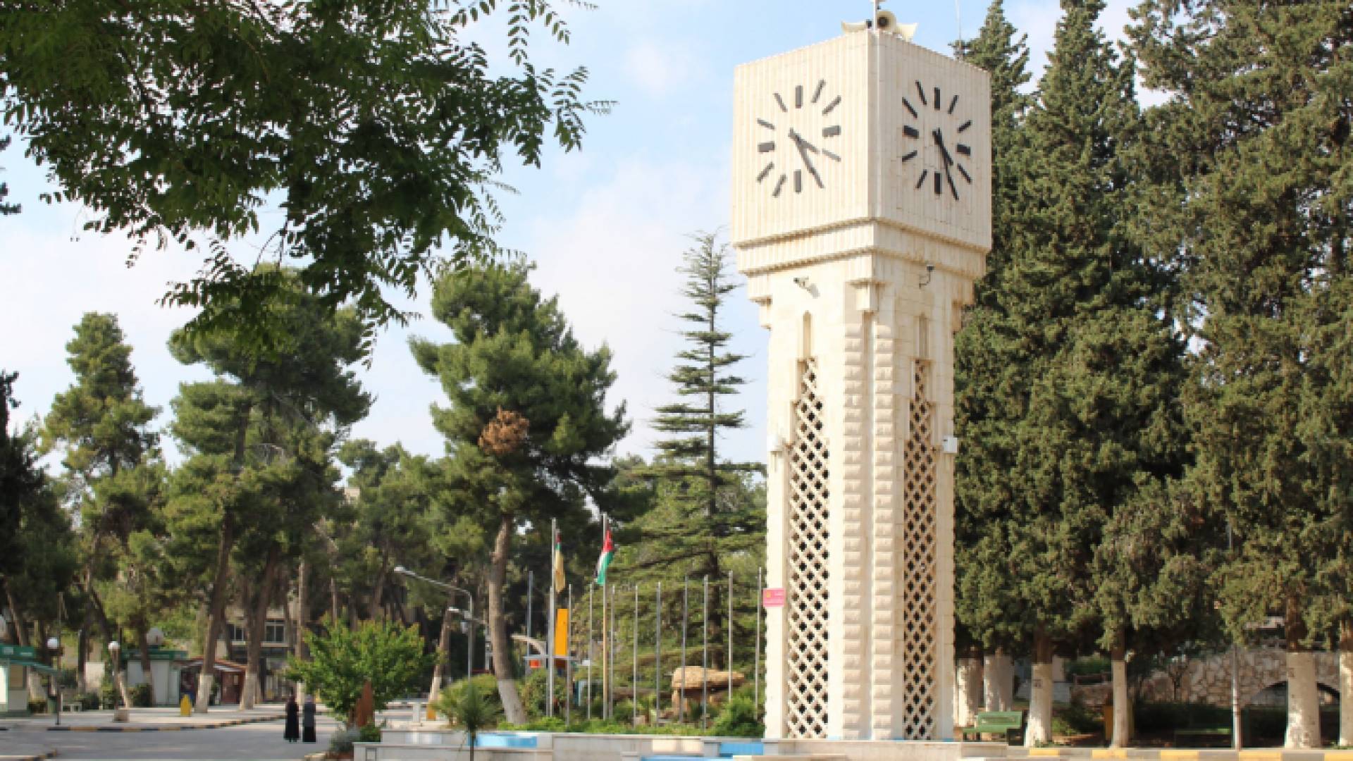 برج الساعة في الجامعة الأردنية