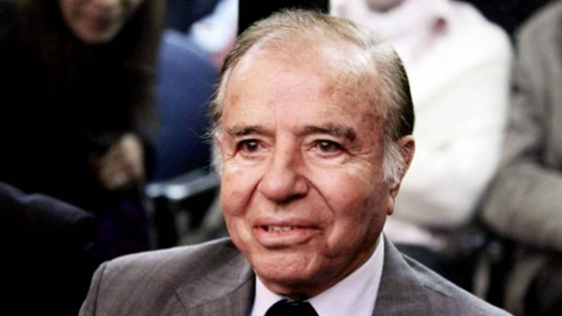 كارلوس منعم