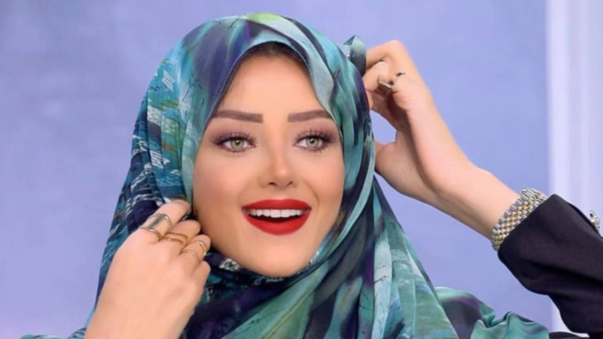 الإعلامية المصرية رضوى الشربيني