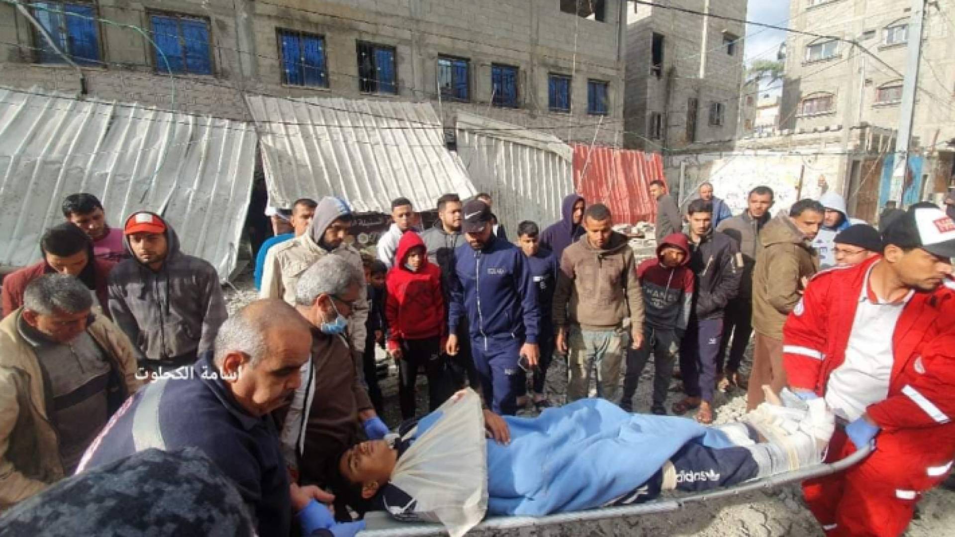 إصابة فلسطيني وأضرار نتيجة المنخفض الجوي بقطاع غزة