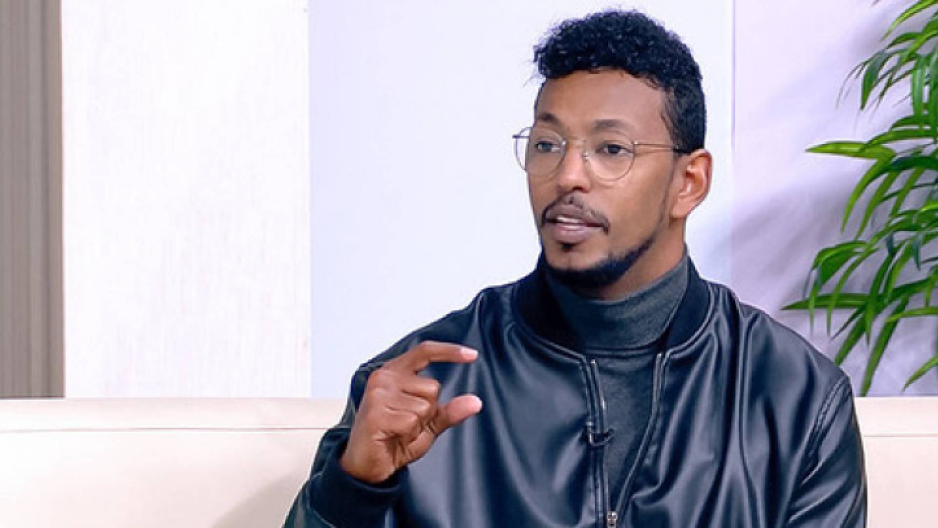 الدكتور عمار عمر