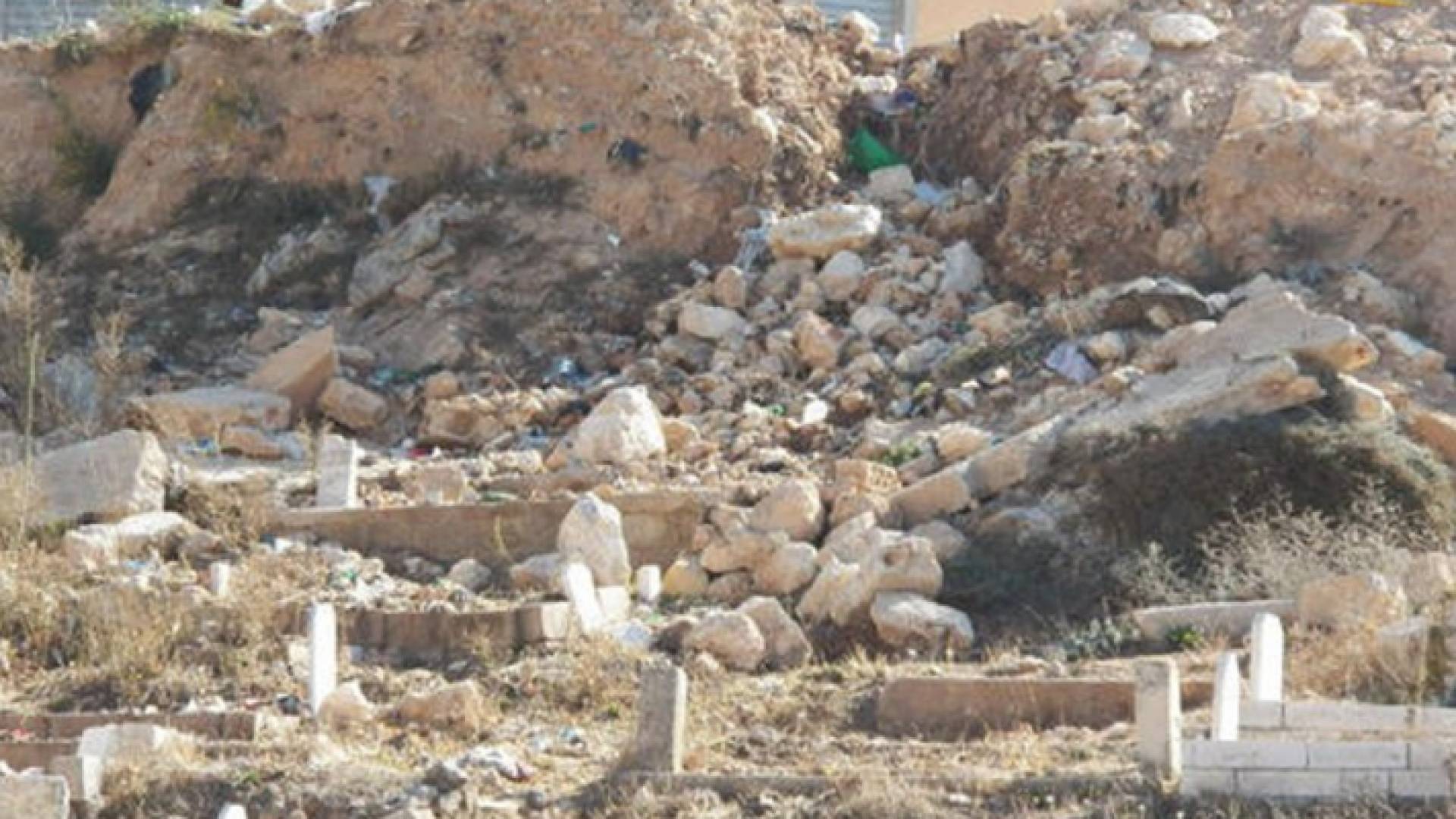 المقبرة الاسلامية بعنجرة