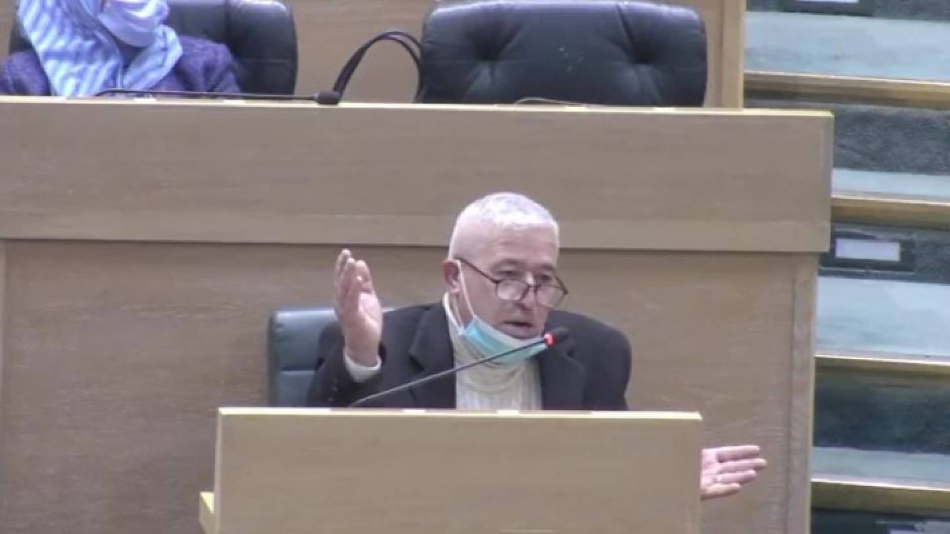 النائب علي الطراونة