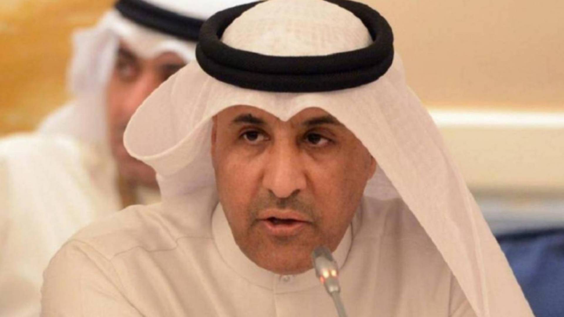 السفير الكويتي في عمان عزيز الديحاني