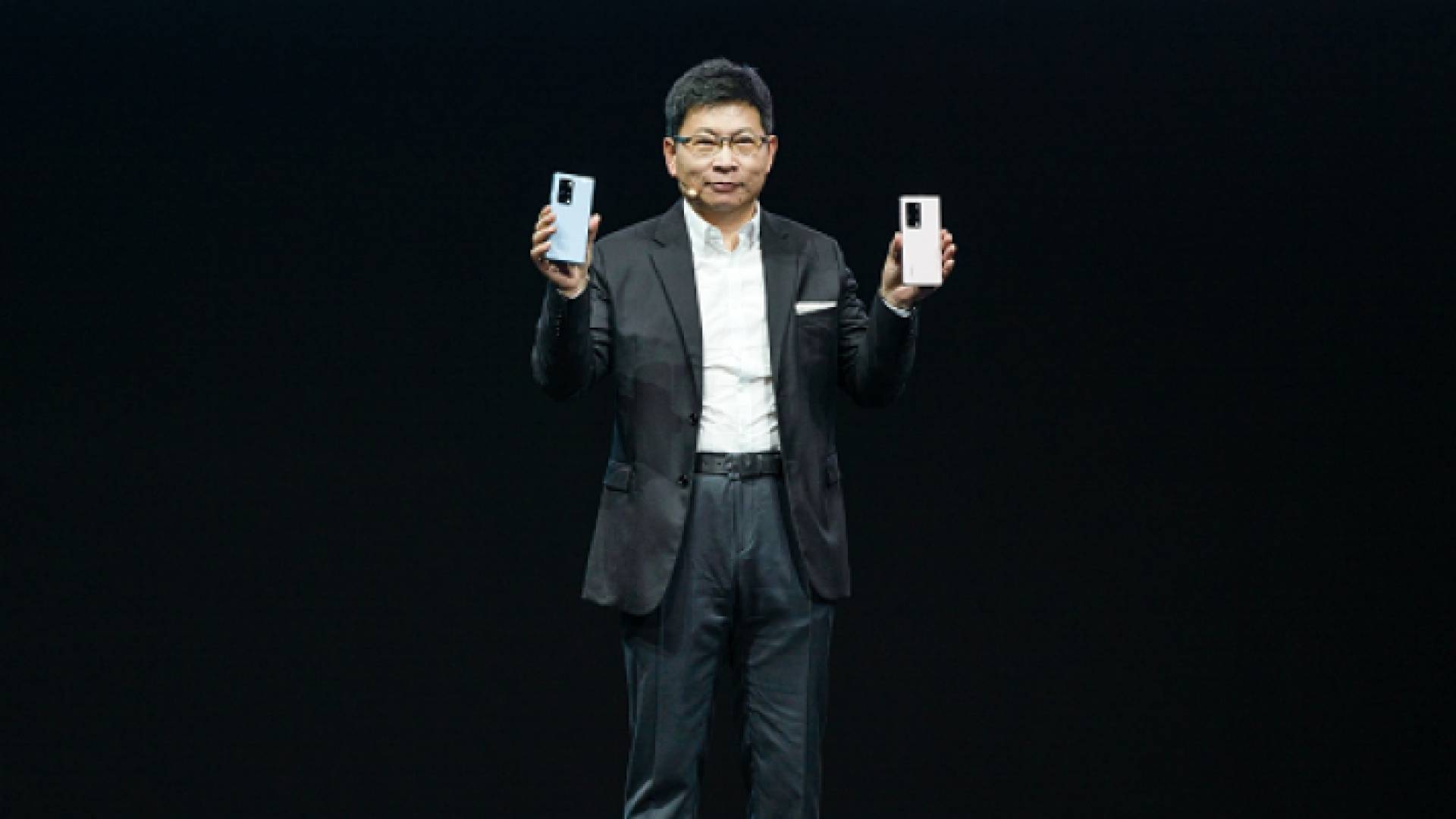 تخيل ما قد ينكشف: هواوي تعلن عن إطلاق هاتف HUAWEI Mate X2